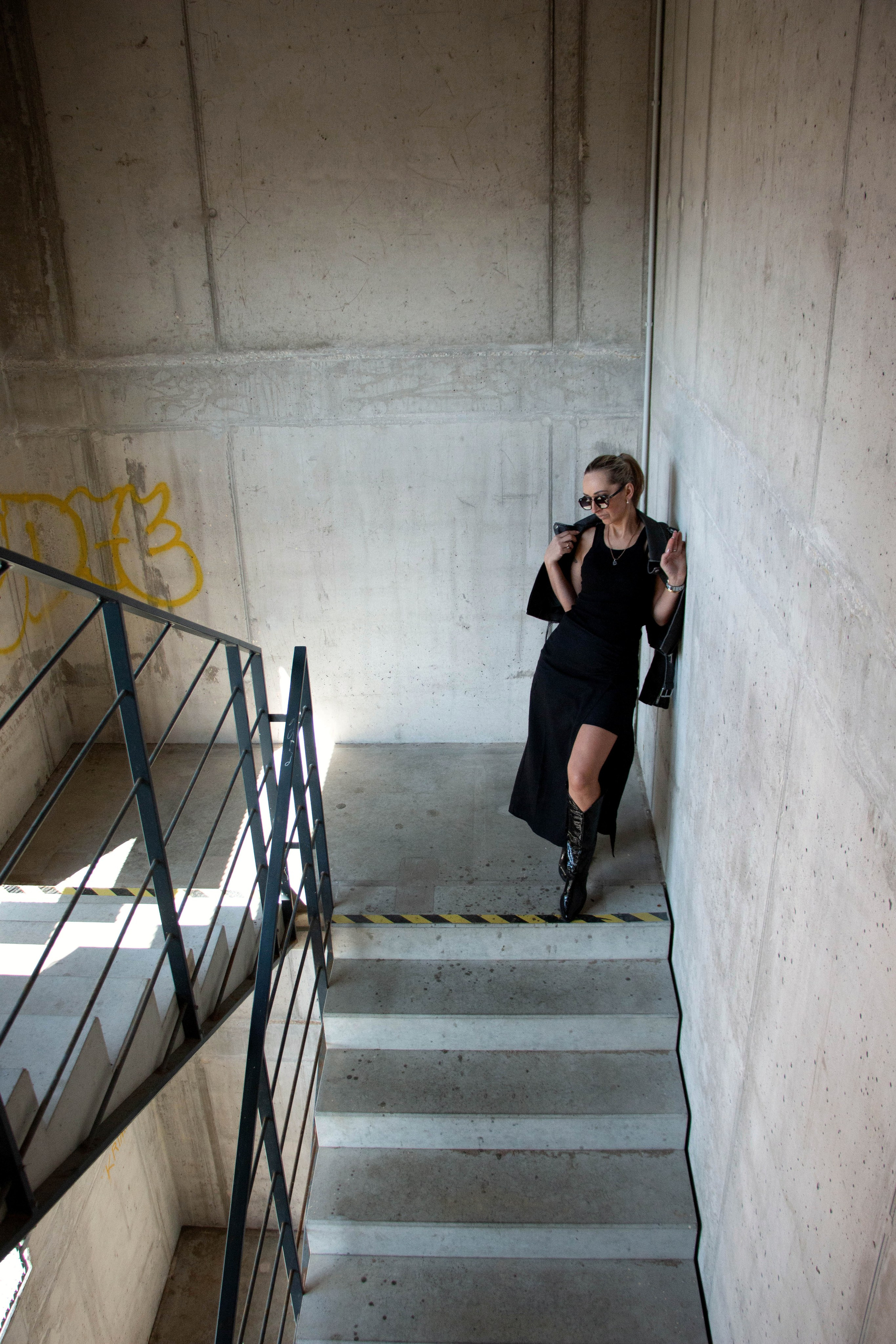 Настя. Бережно сохраняю ваши чувства и истории на своих фотографиях