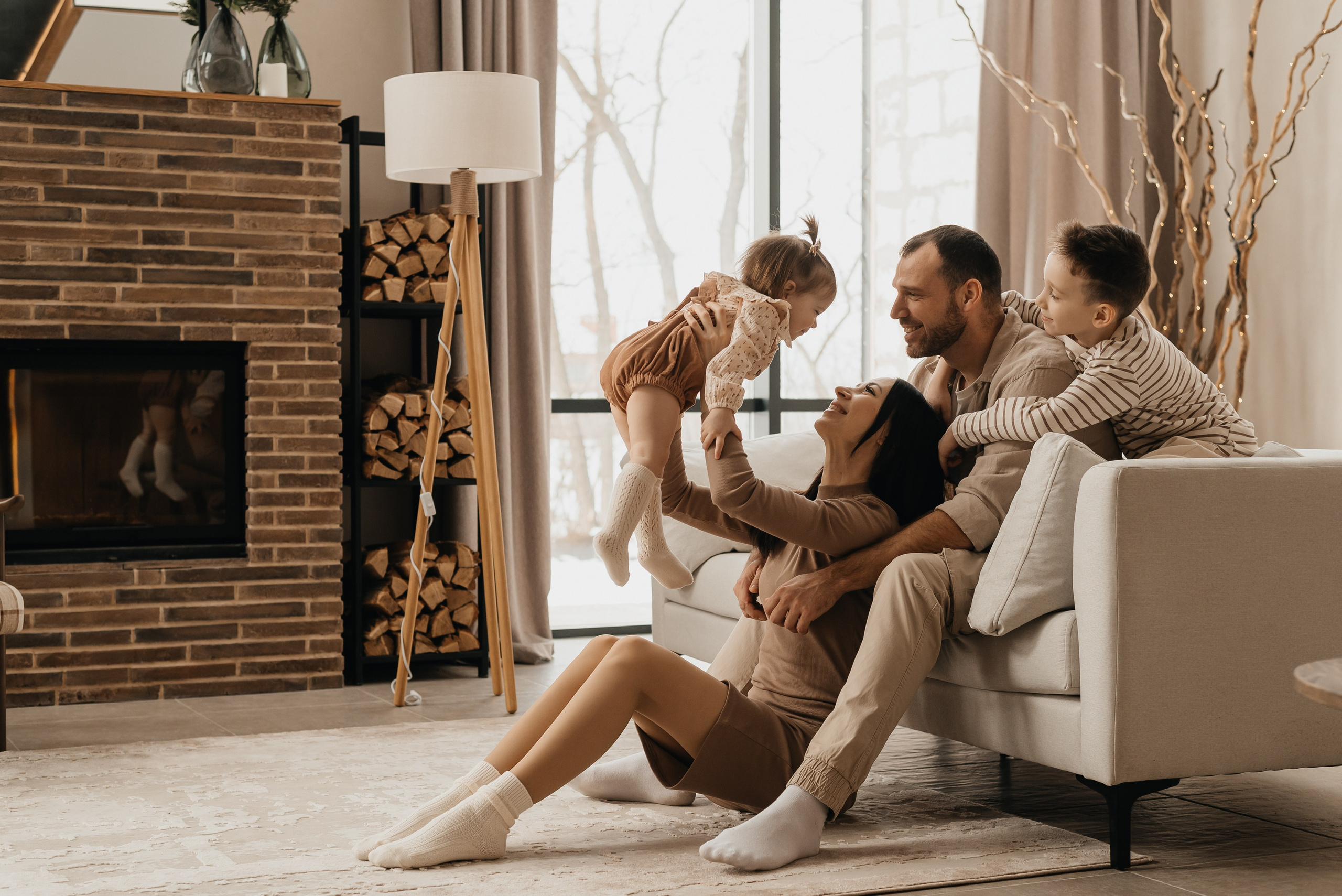 Семейная фотосессия в студии-дом. Семейный и детский фотограф Кущ Наташа