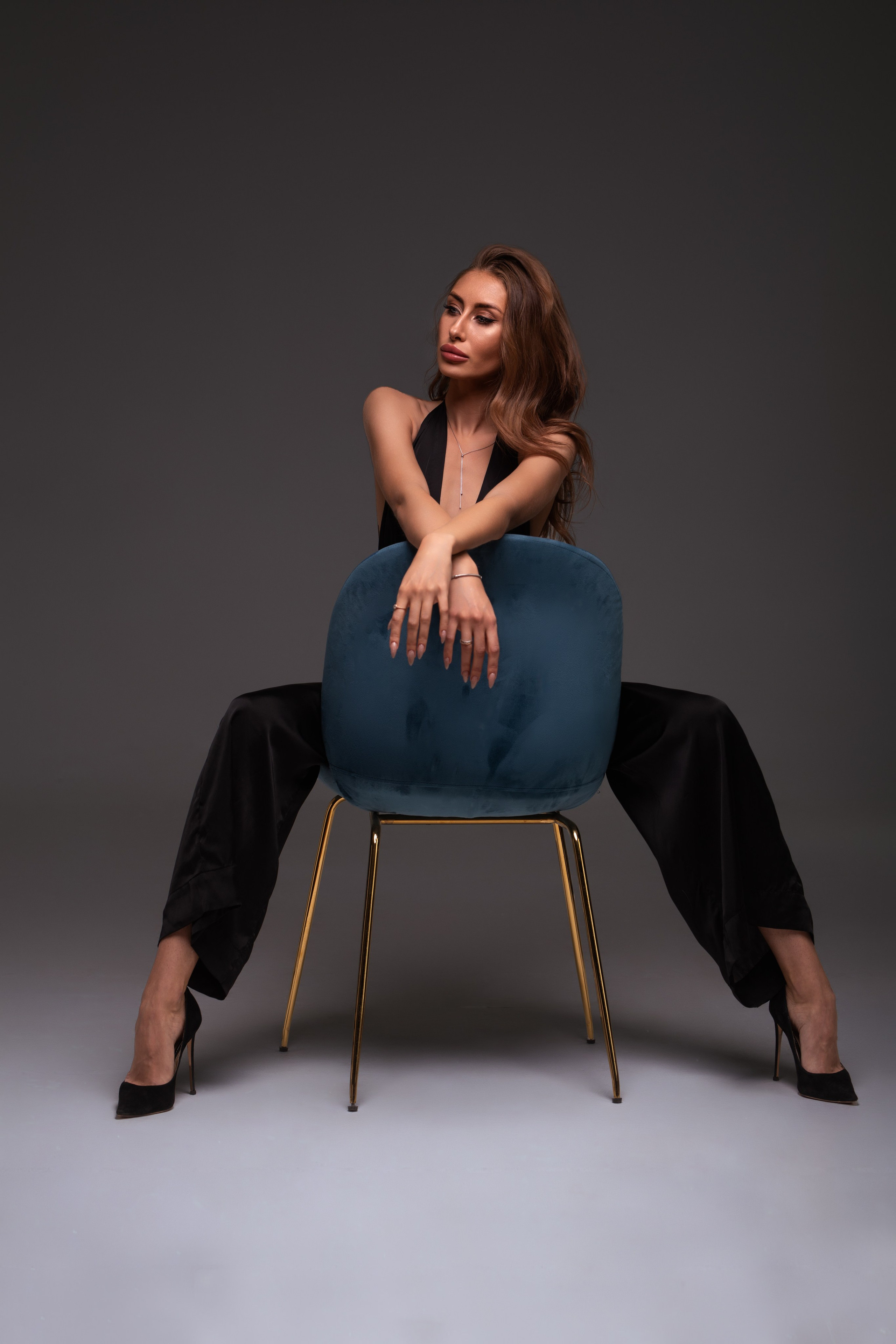 Студийная съемка с Яной на циклораме для «себя»