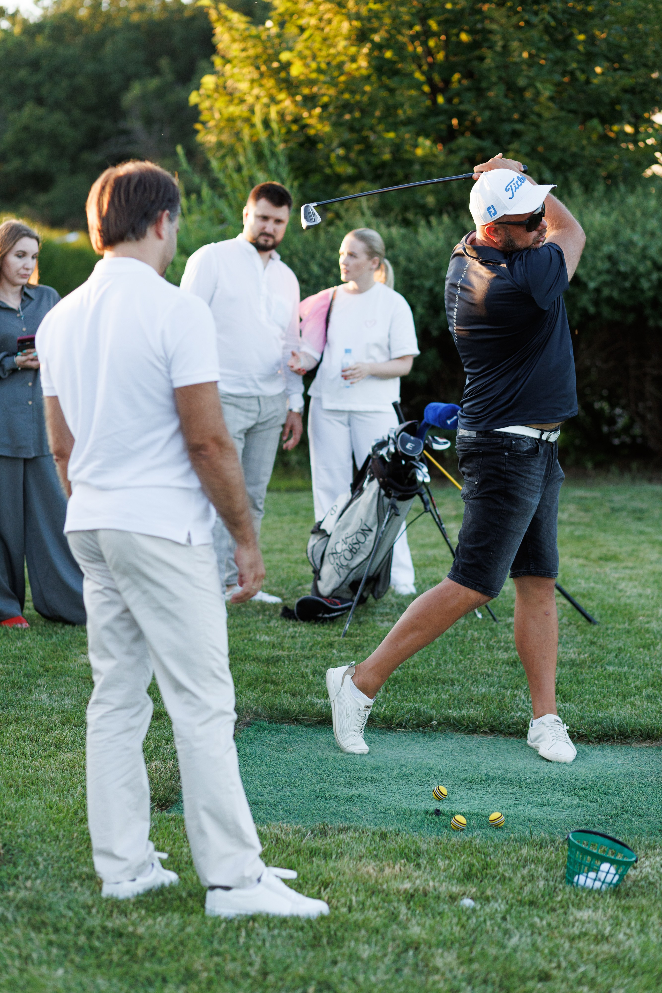 Golf Party. Https://andreysolodov.ru