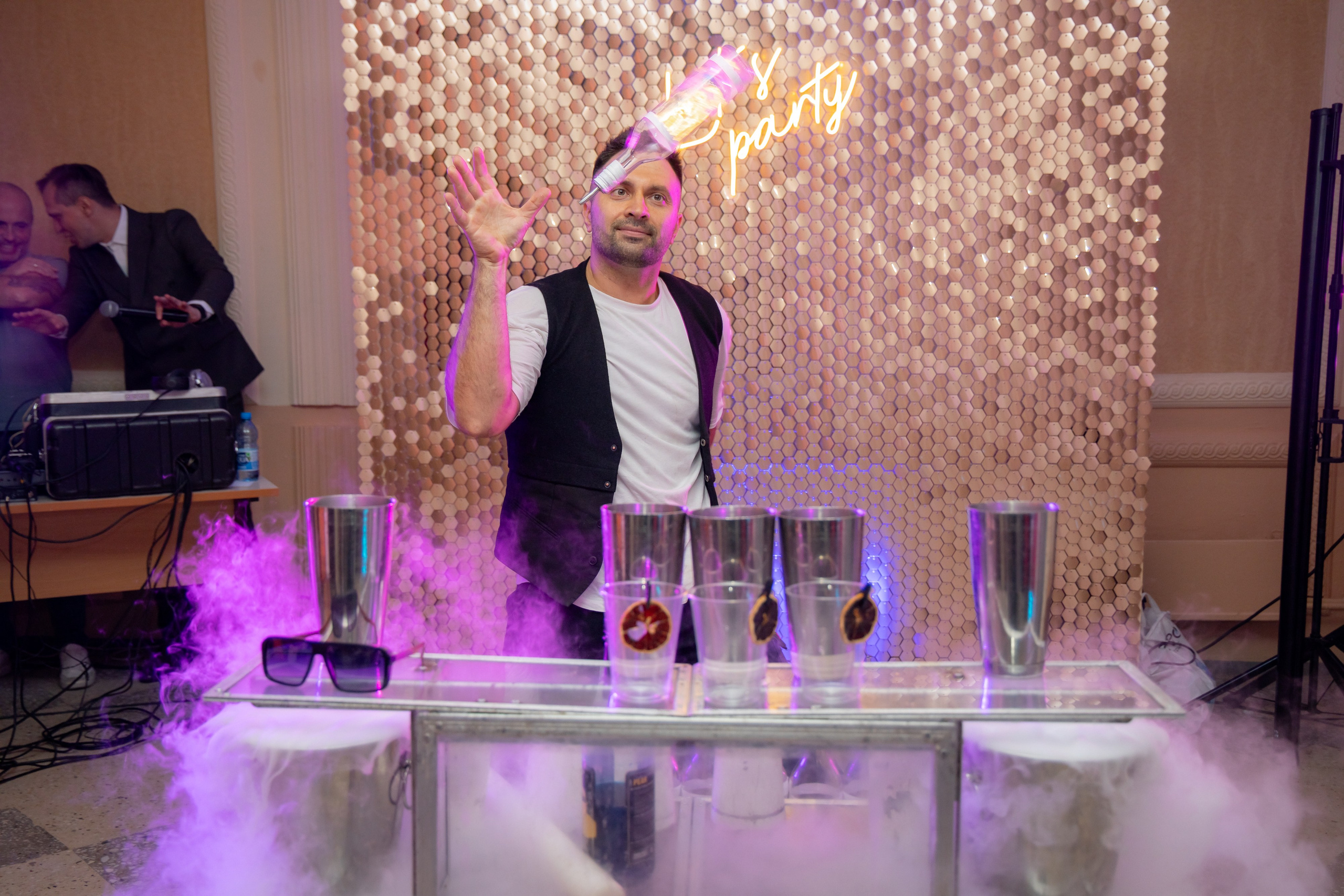 Школьный выпускной 2024 год в Соколе (Минск). Свадебный фотограф в Минске/Беларуси Сергей Спиридонов