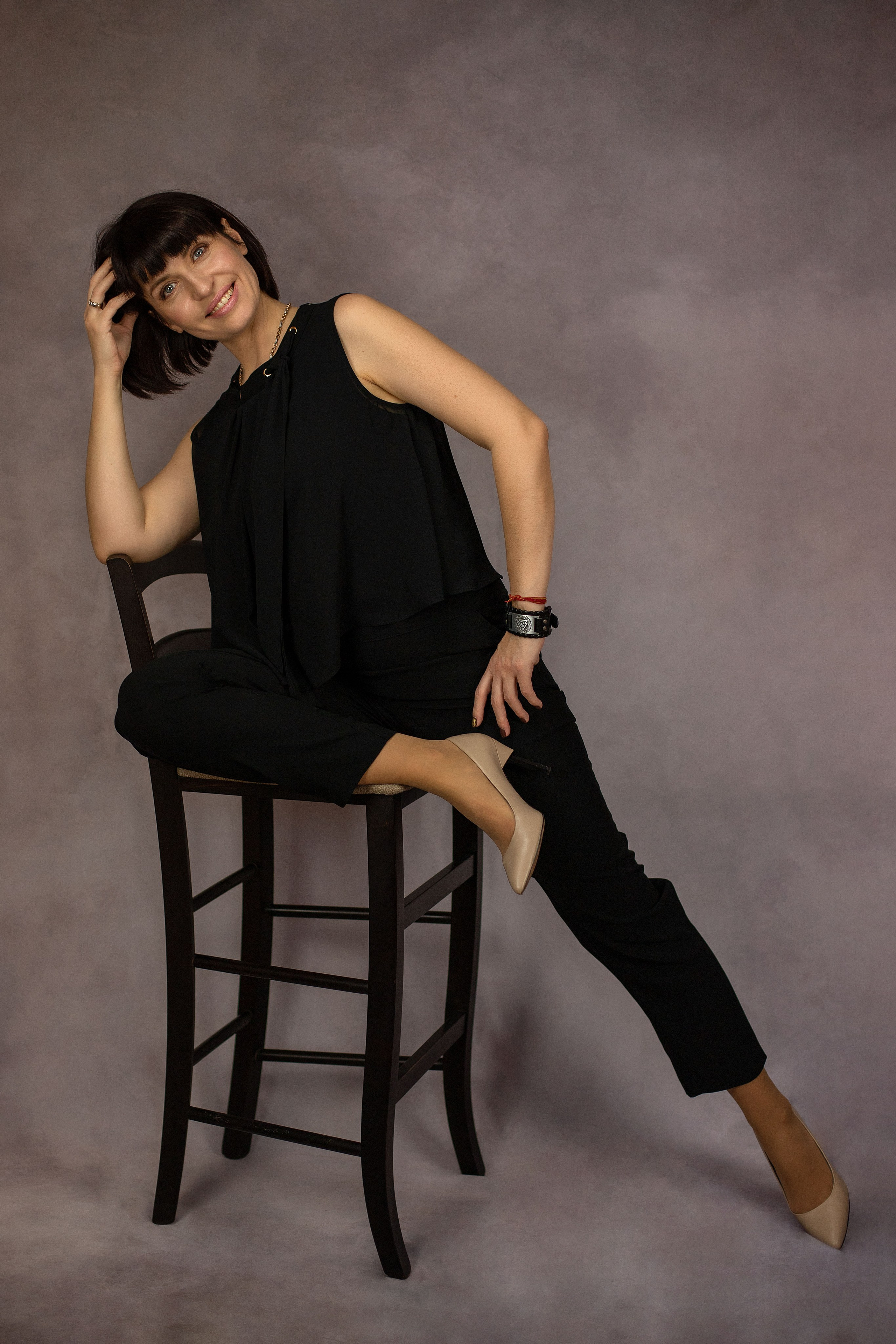 Бизнес контент для продвижения специалистов. Женский и портретный фотограф Мила Прошина. Краснодаар