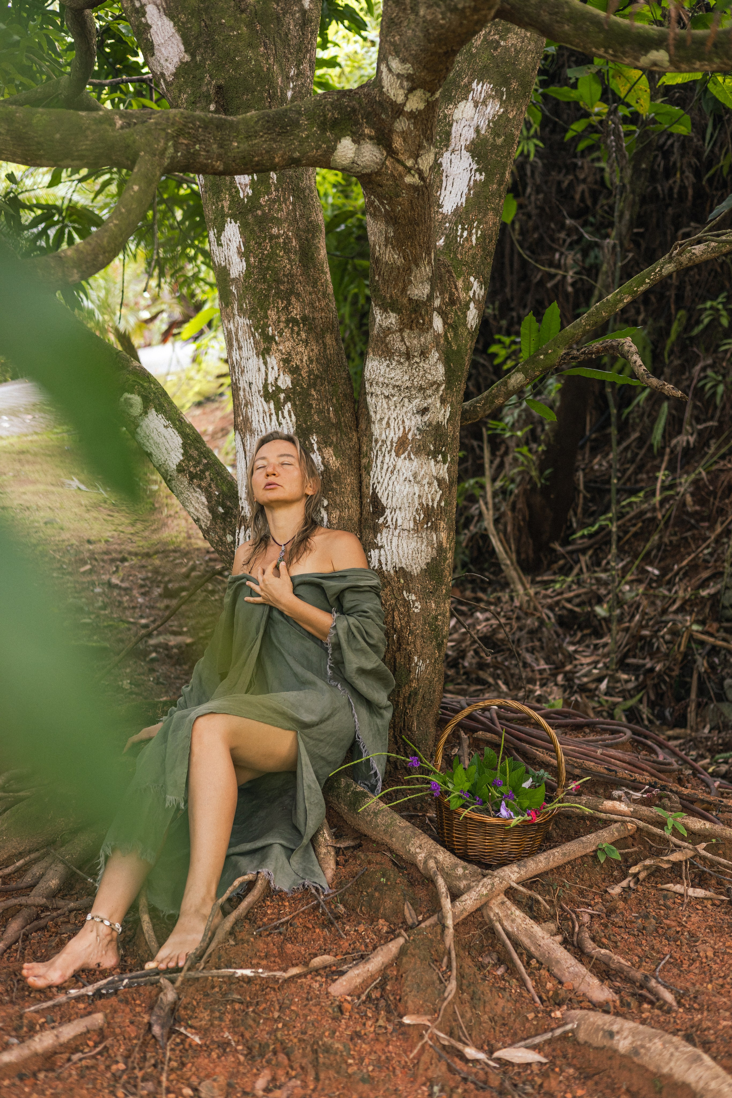 Nana sacral therapy master. Family, portrait, content photo in Costa Rica Evgeniya Besprozvannykh