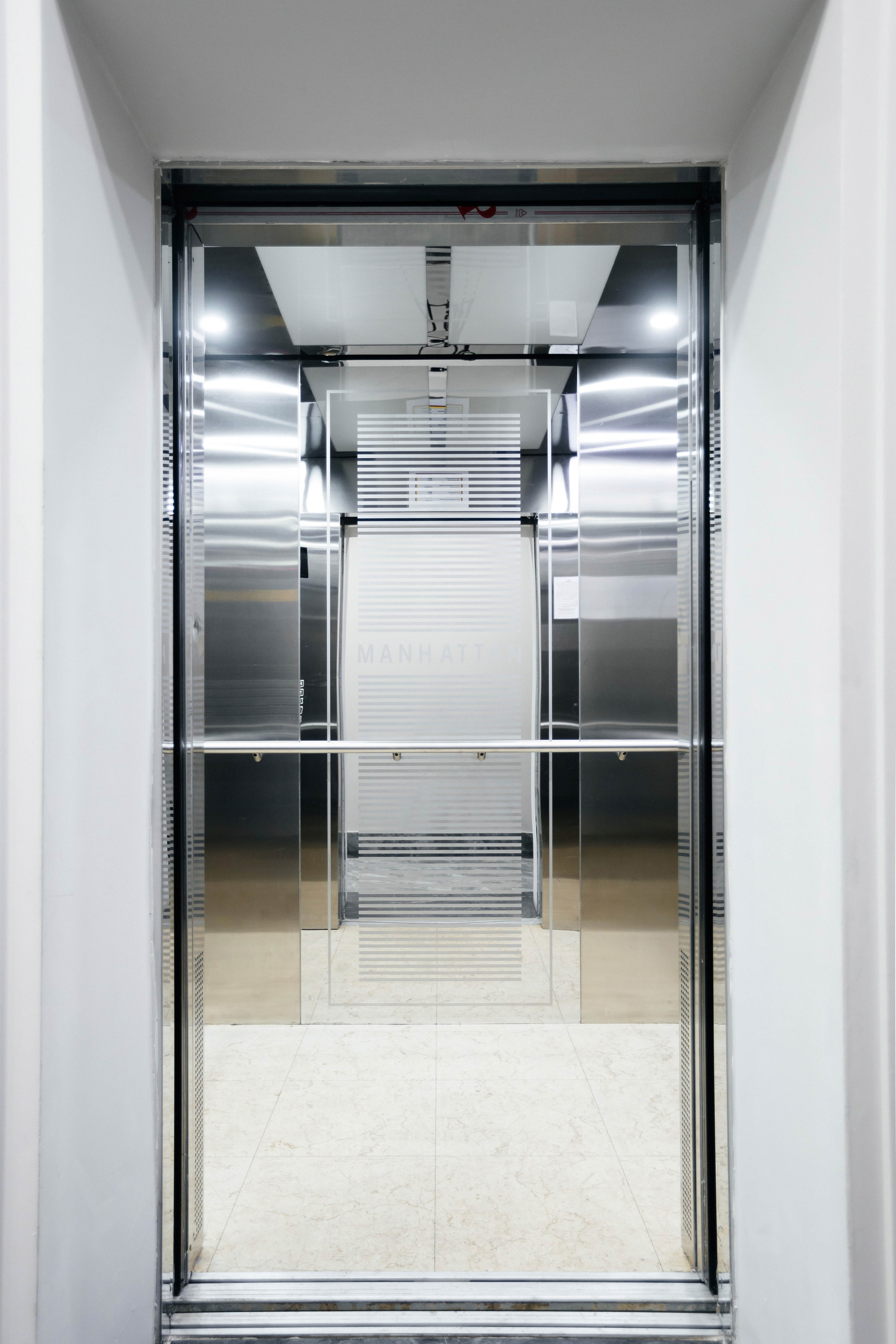 Проект 4. Lift Master. Дата: март 2023. Профессиональный фотограф в городе Астана/Алматы Даурен Сембаев