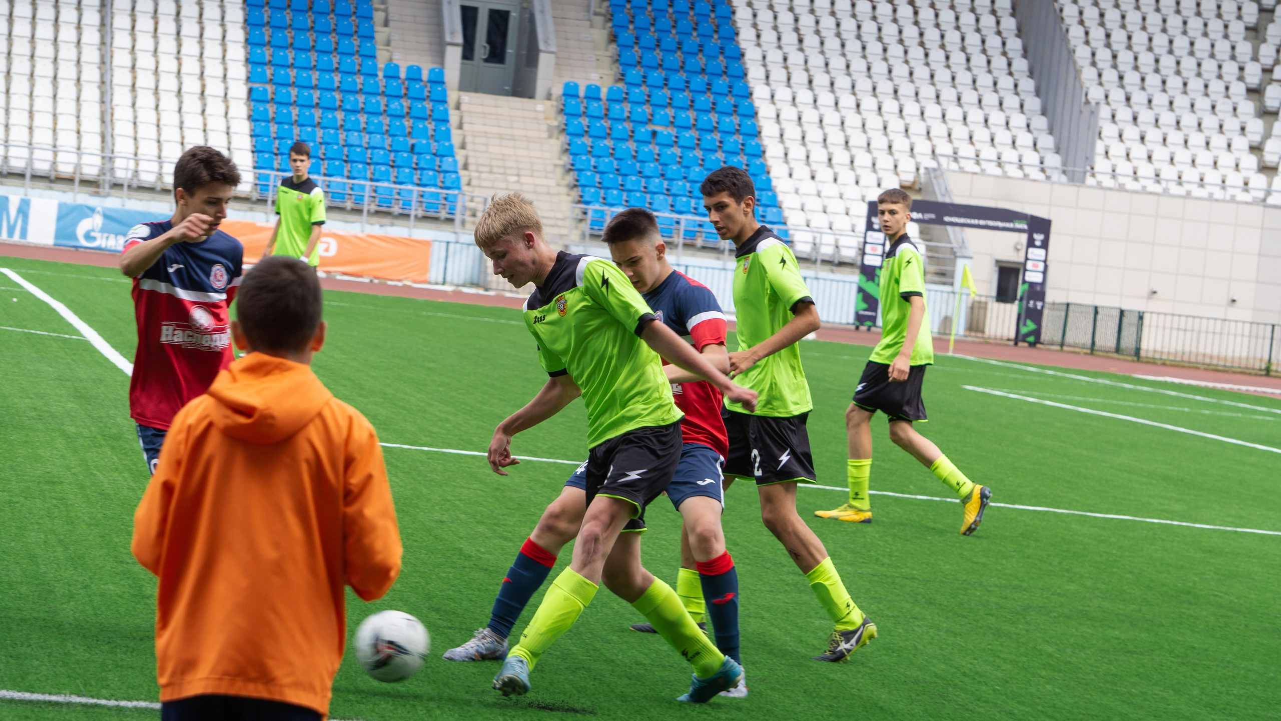 Юношеская Футбольная лига. Yaratezza production