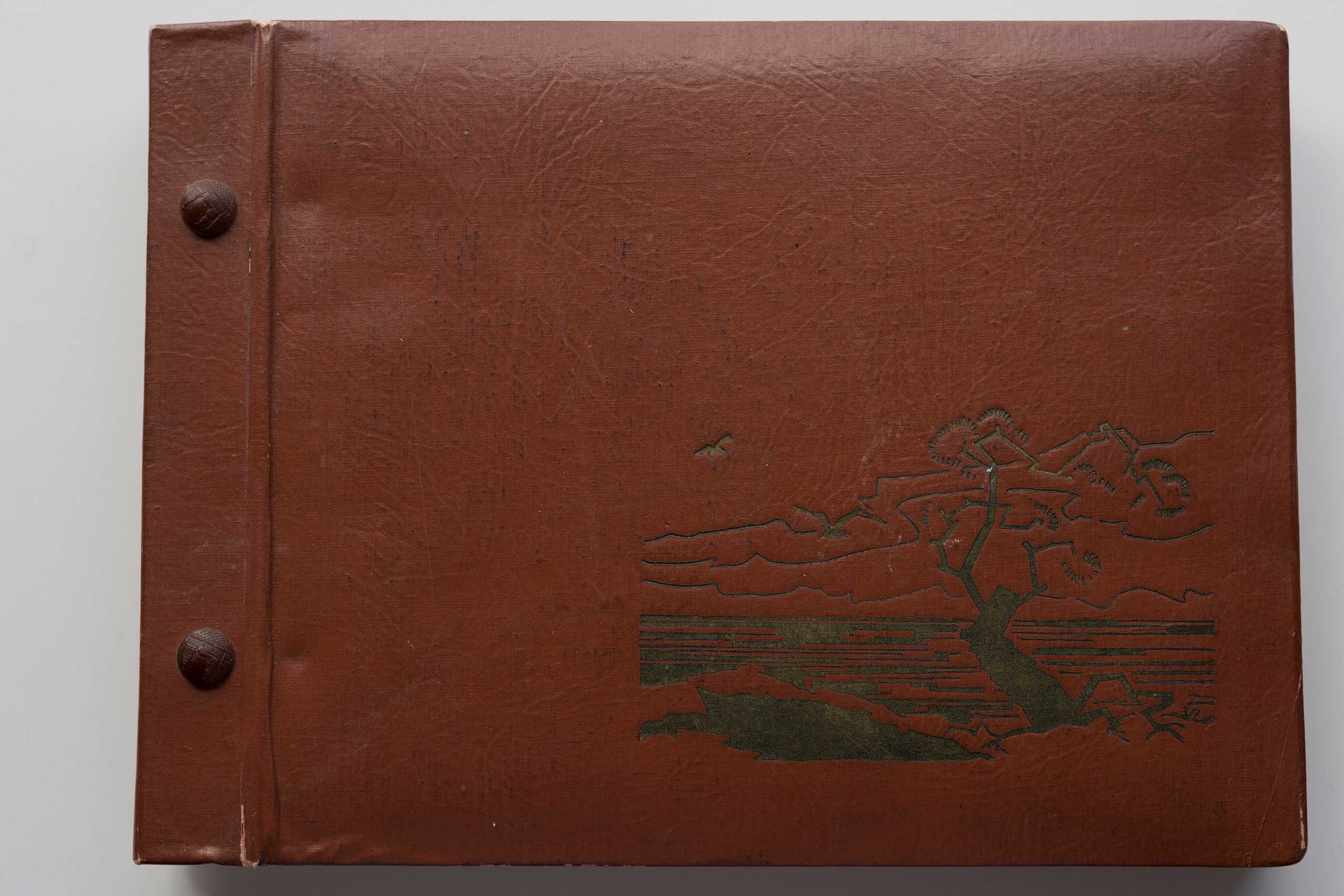 Альбом о путешествиях по Волге и Камчатке, 70-е. Plechinta Ekaterina documentary photographer