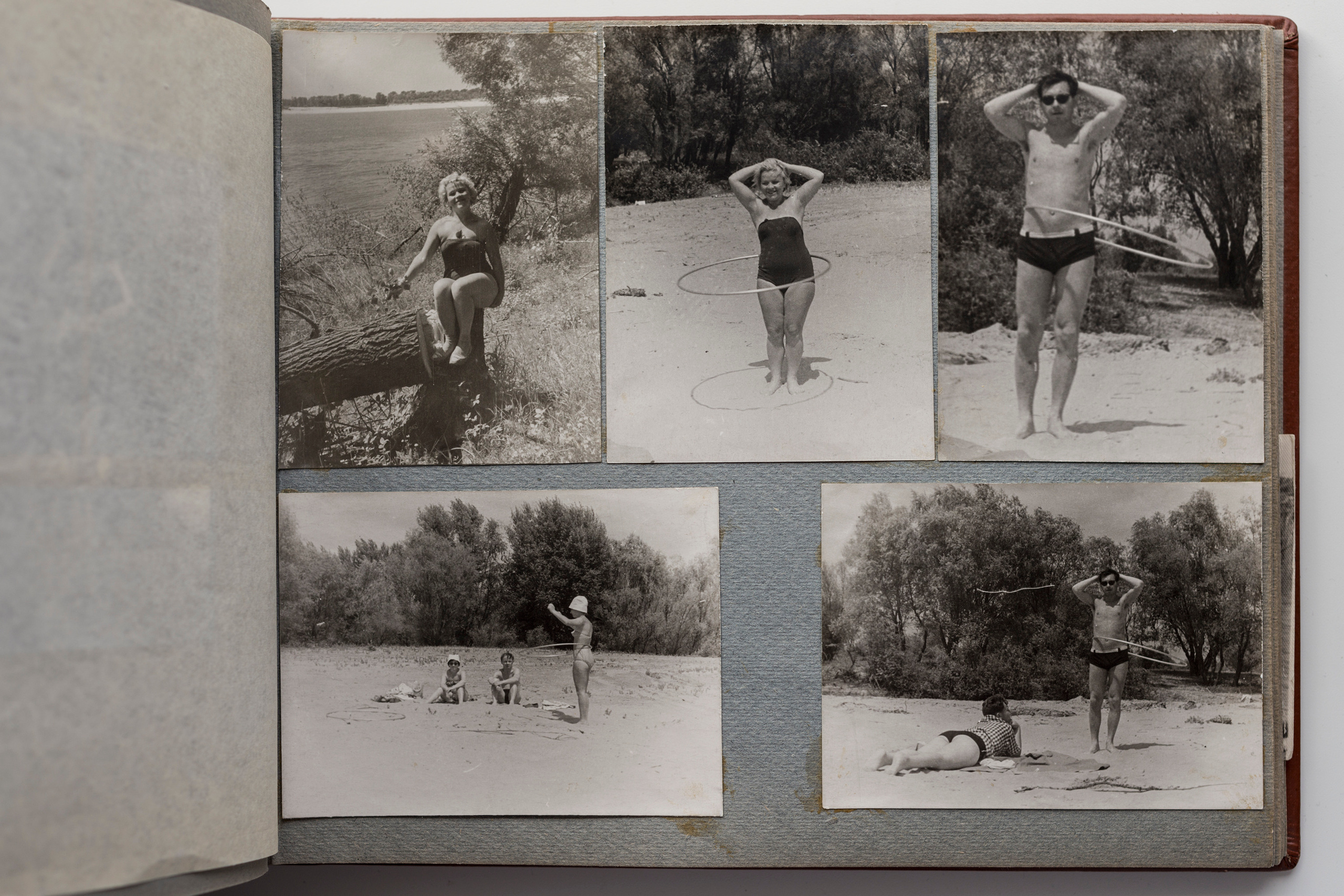 Альбом о путешествиях по Волге и Камчатке, 70-е. Plechinta Ekaterina documentary photographer