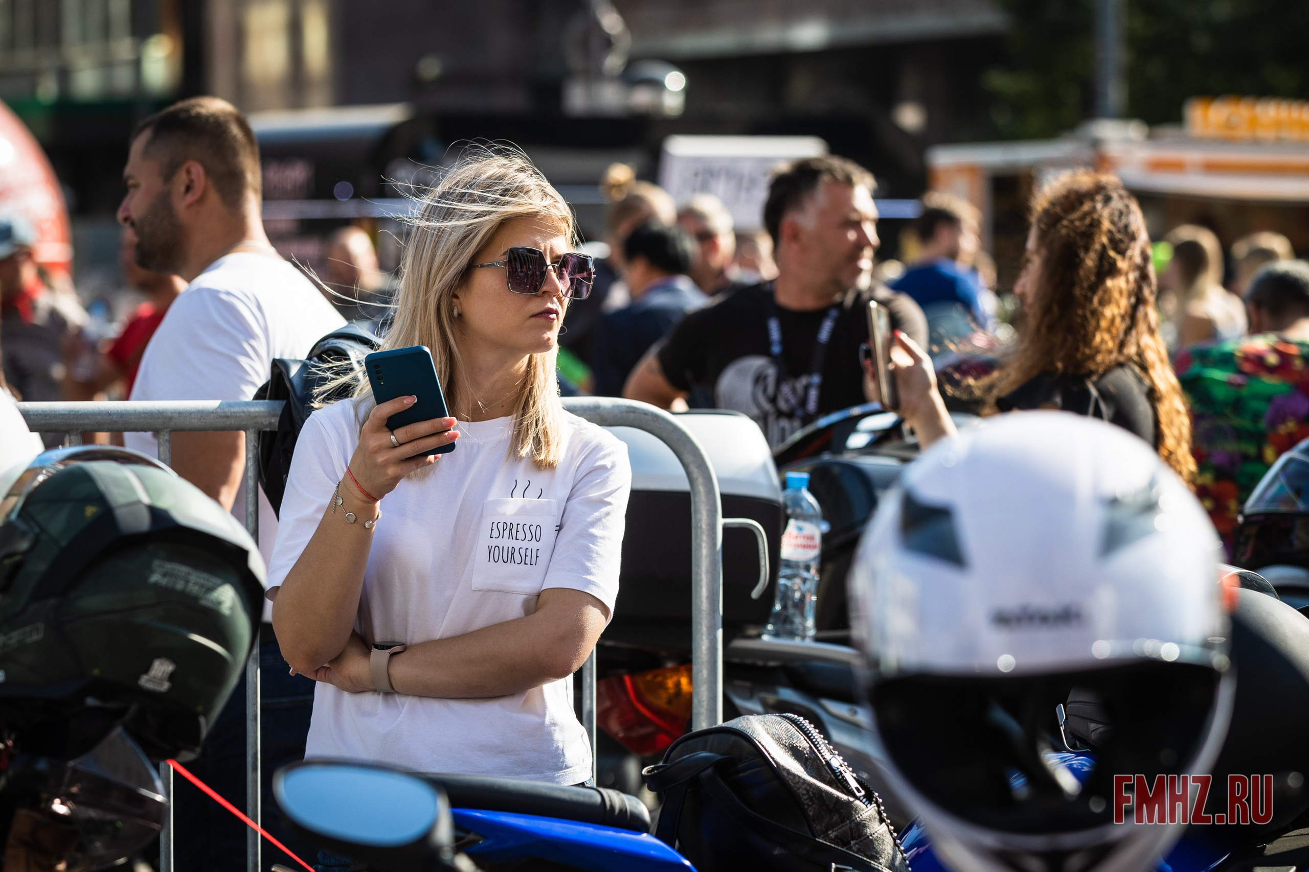 Закрытие Мотосезона 2023 на проспекте Академика Сахарова. Фотограф Владимир Охрименко