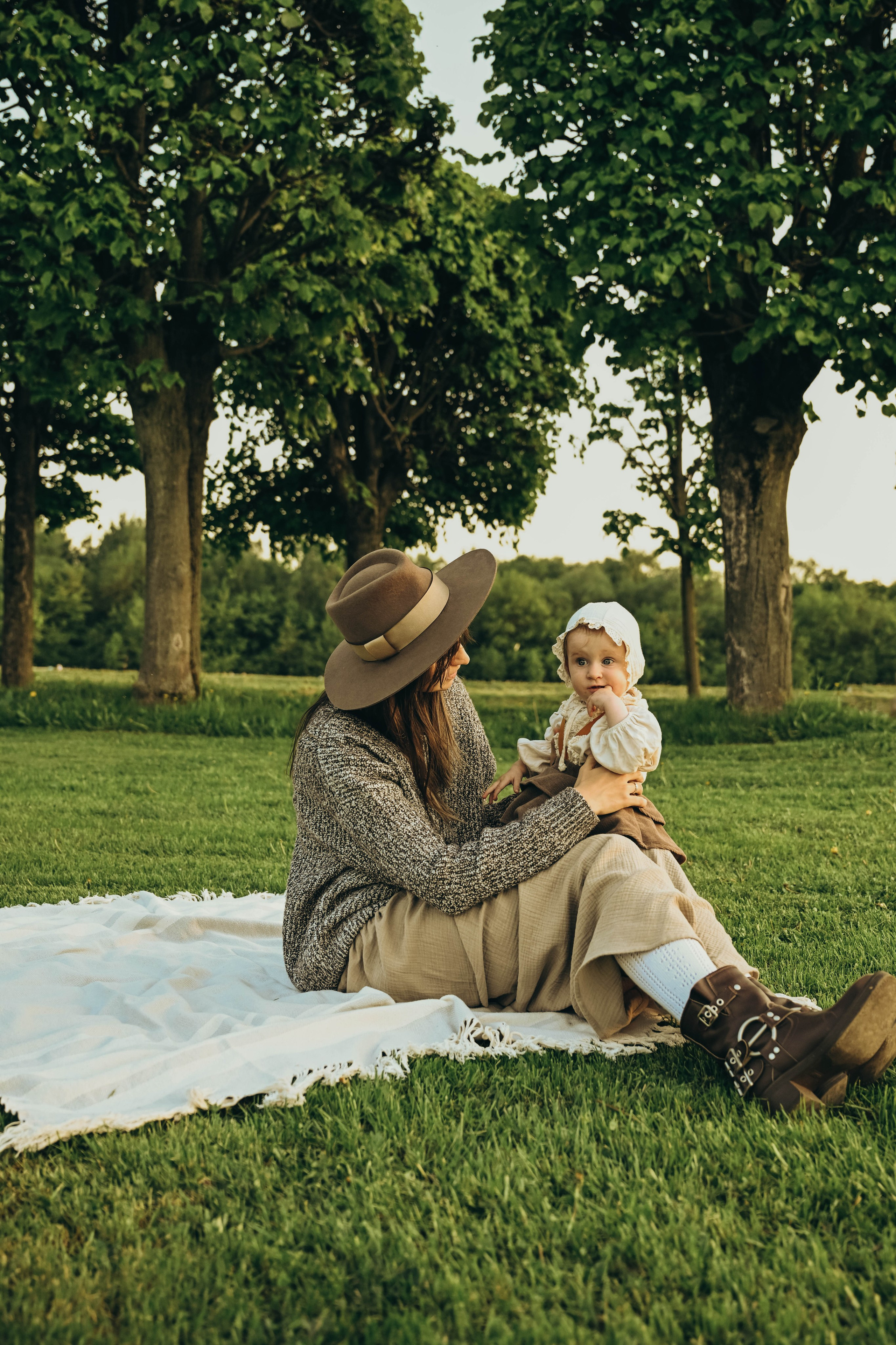 Кусково мама и дочка. Семейный фотограф в Москве Люберцах Ирина Вронская