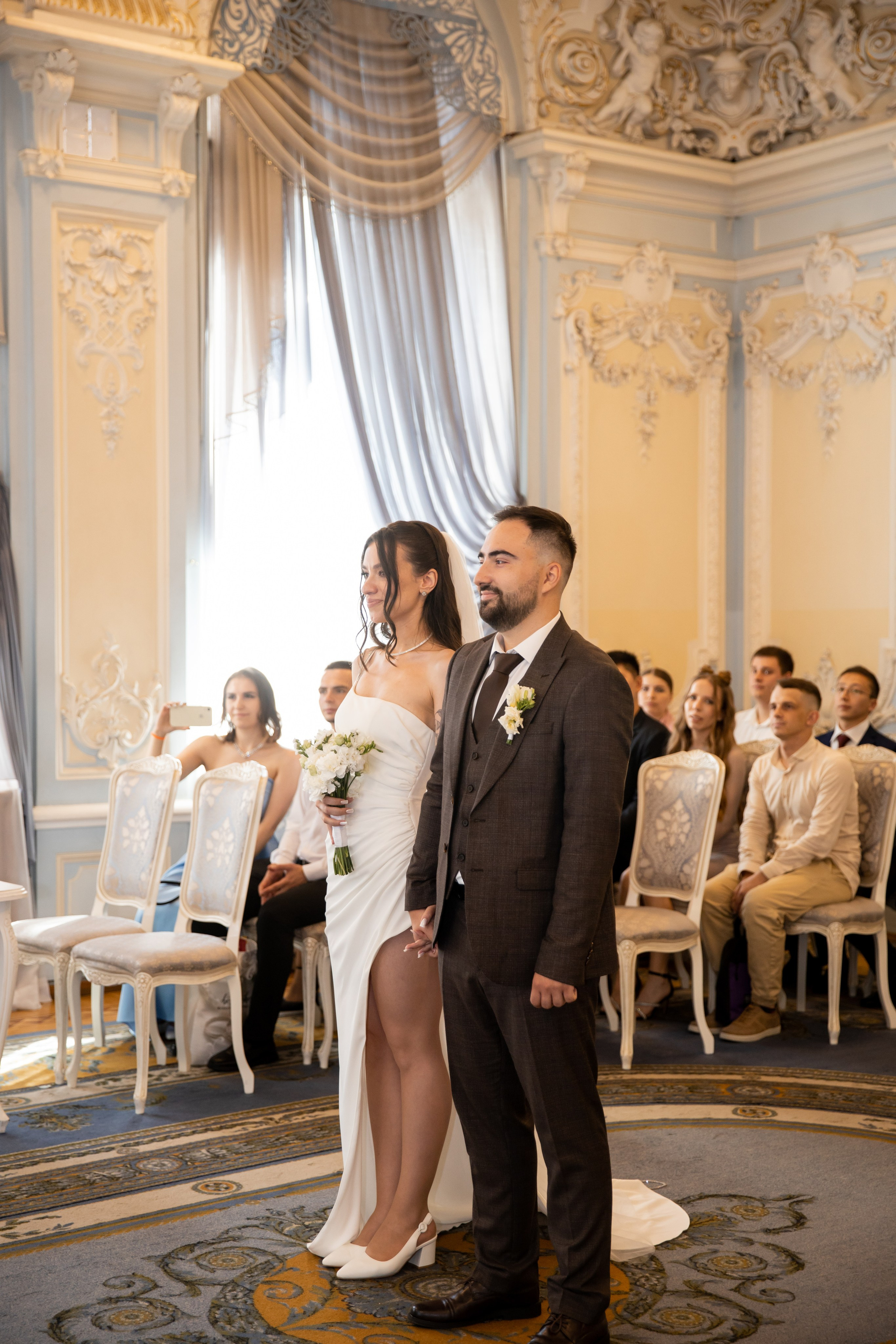 Анна и Александр / Прогулка + ЗАГС. Свадебный и семейный фотограф в Москве Диана Левченко