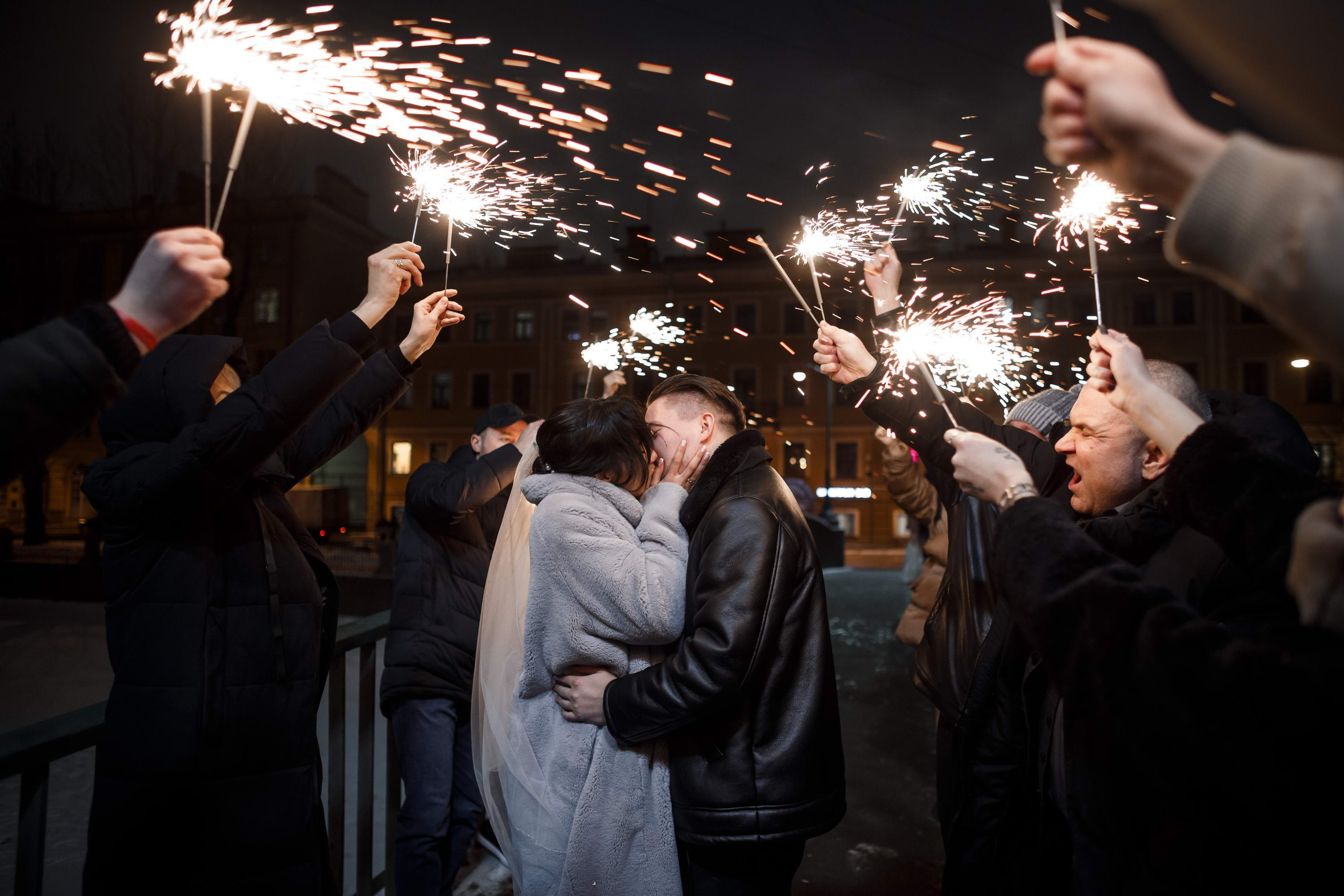Свадьба зимой. Свадебный фотограф Игорь Брундасов 8PHOTO на свадьбу венчание загс СПб