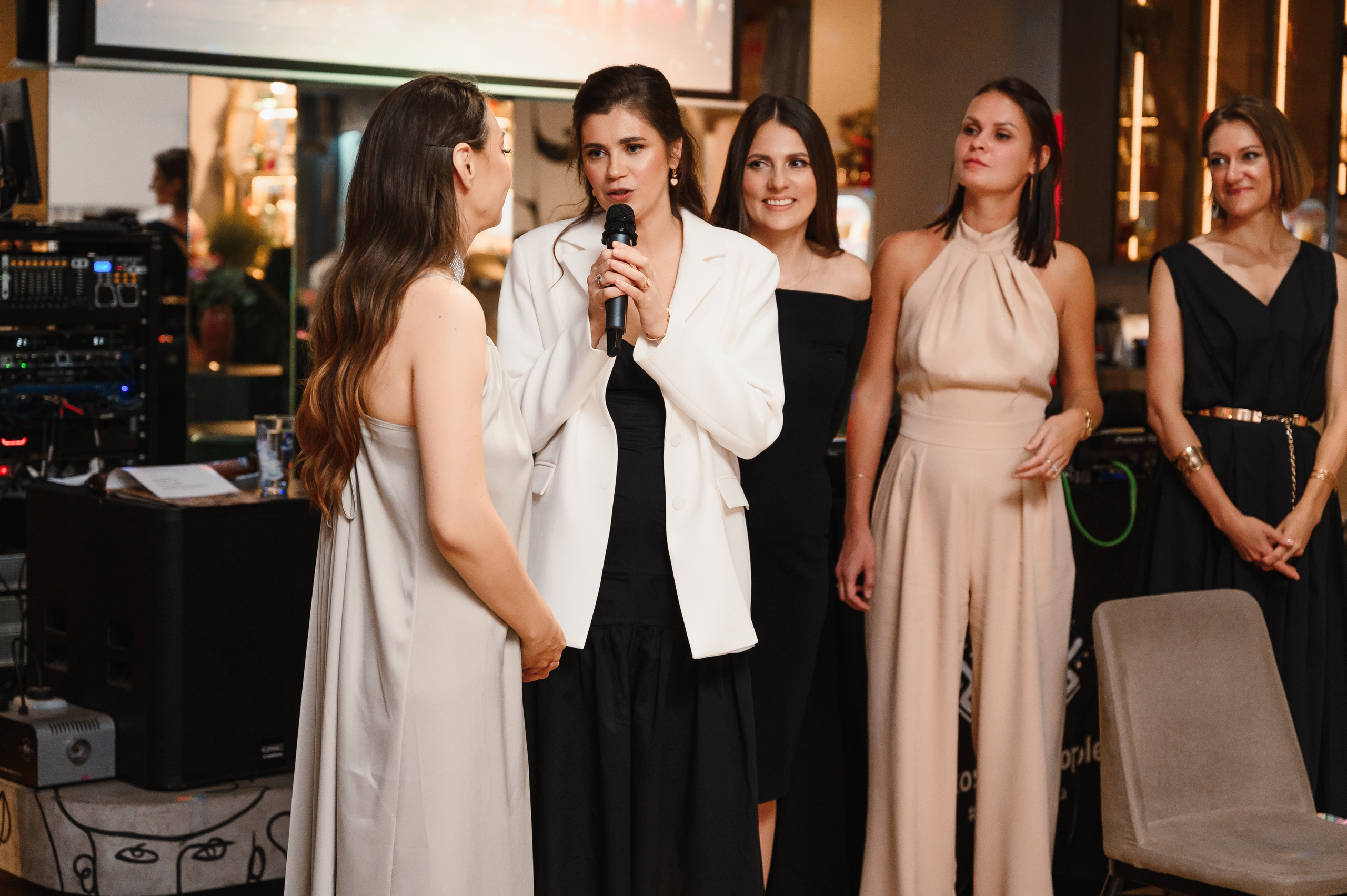 День рождения в формате выступления. Wedding and family photographer USA