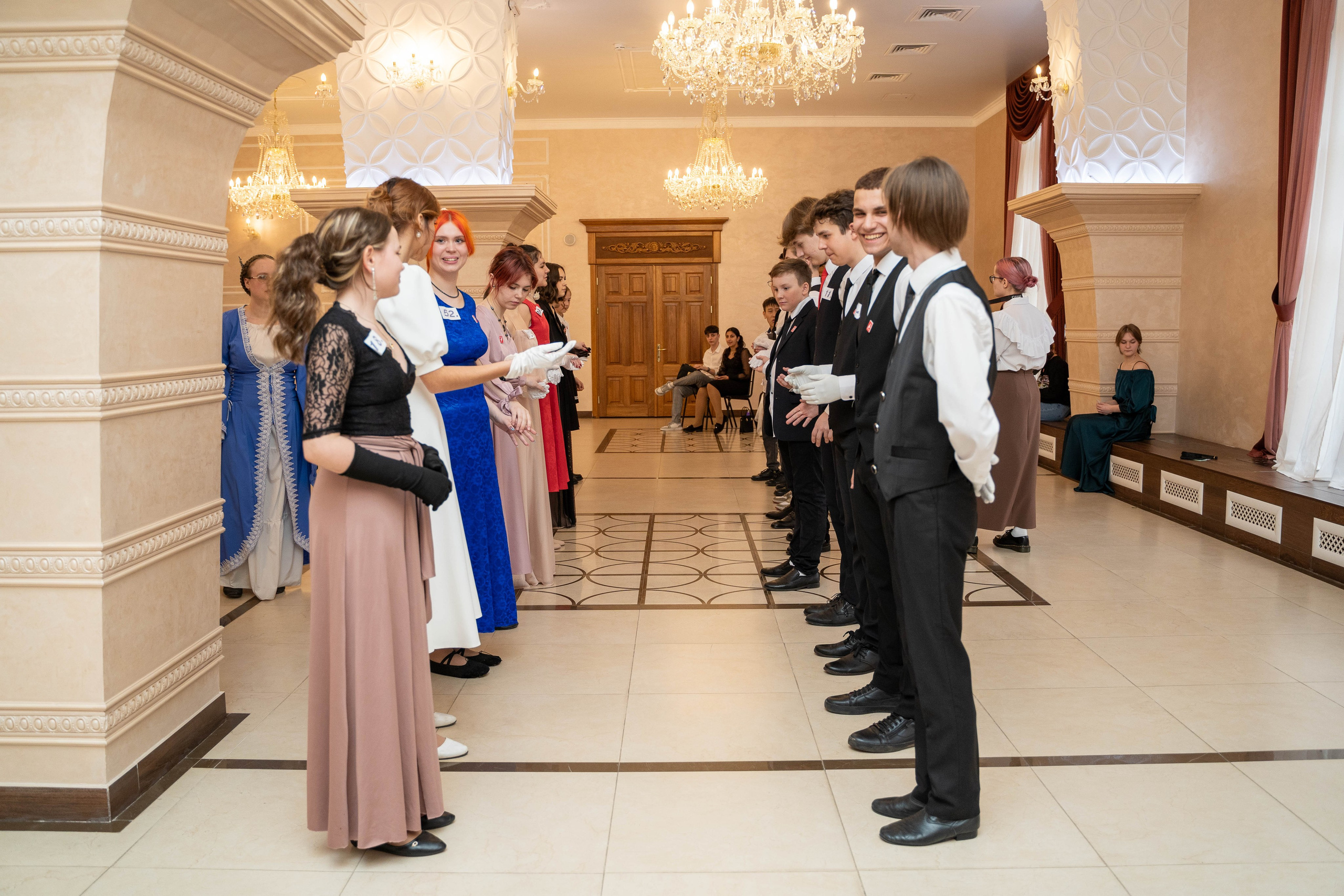 Репортажная съемка бала. Студийный фотограф в Петропавловске-Камчатском