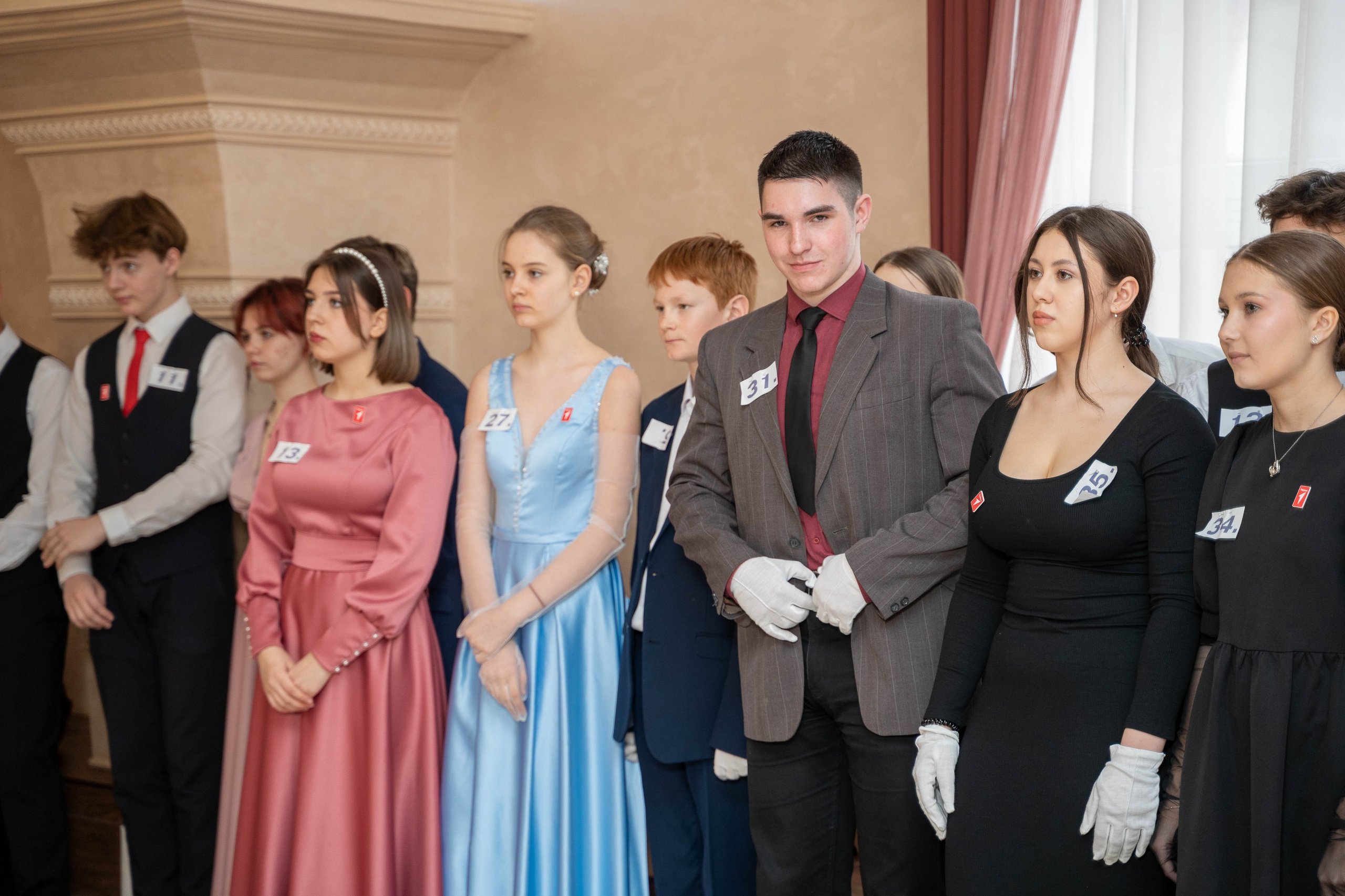 Репортажная съемка бала. Студийный фотограф в Петропавловске-Камчатском