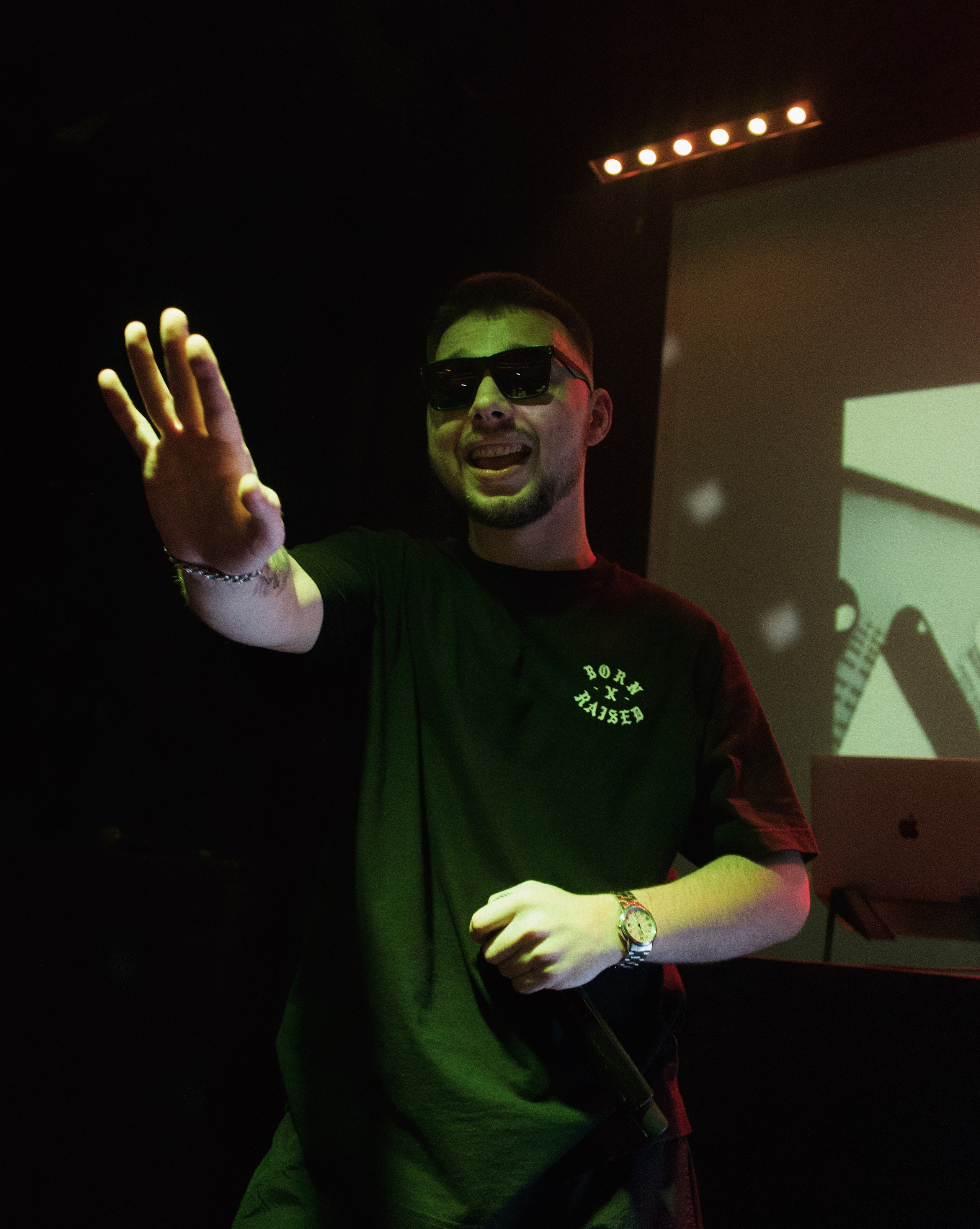 DZHIGAN. NOIZOMAX Художественный фотограф в Дубай