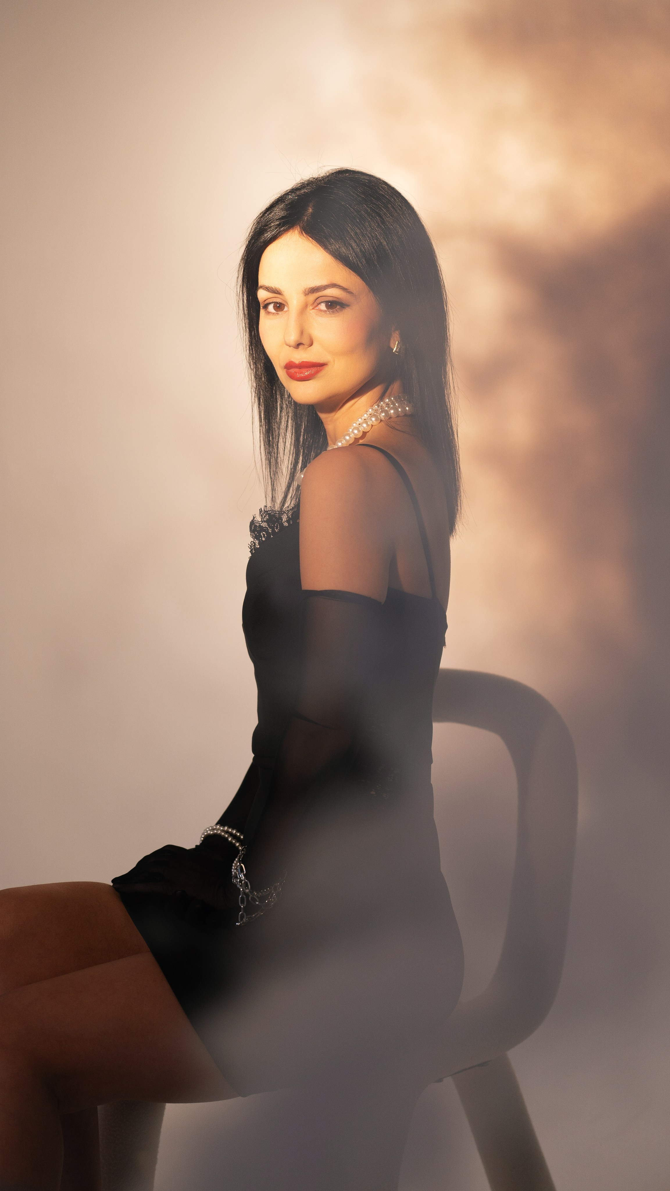 Женские студийные портреты. Главная