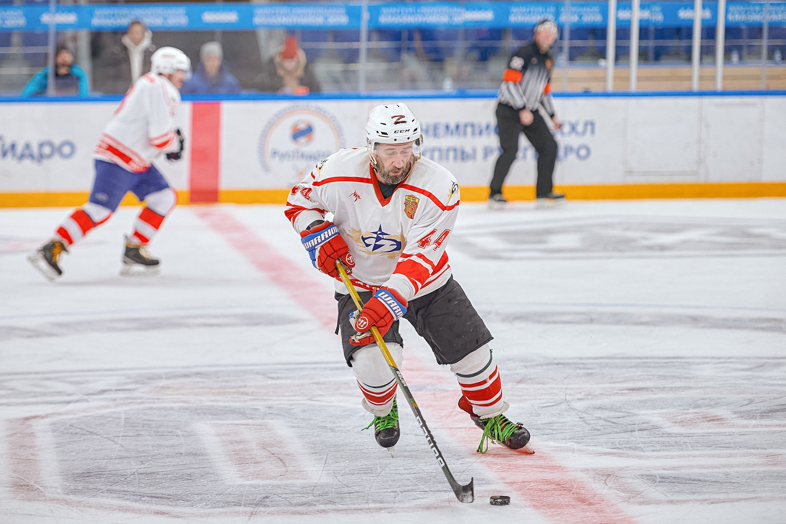 Портфолио репортажной фотосъёмки: Кристалл арена — Хоккей — РусГидро. Фотограф Яковлев Роман — Красноярск