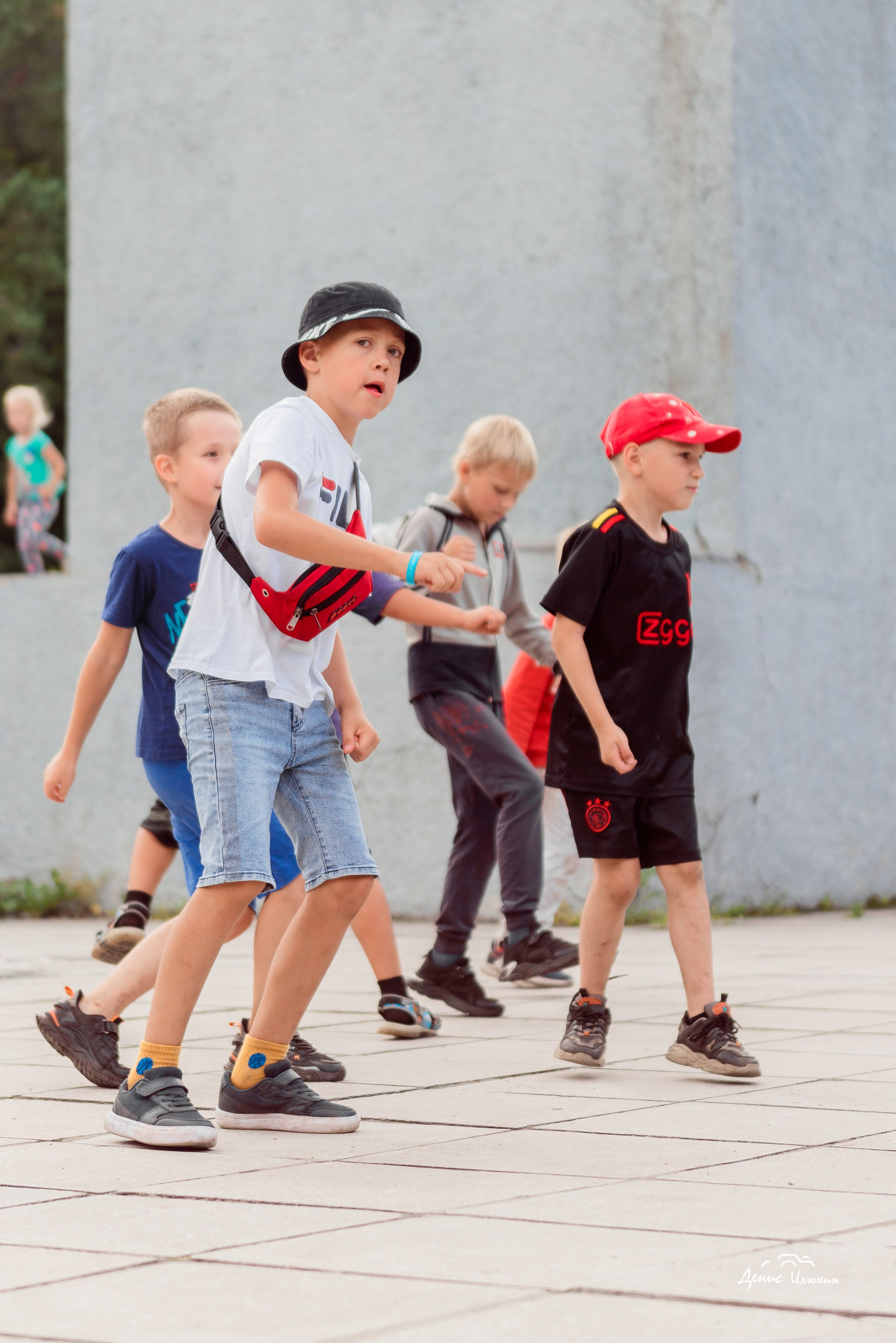 Краски Холи в Комсомольском Парке 2023. Детский фотограф, семейный фотограф и репортажи в Кемерово