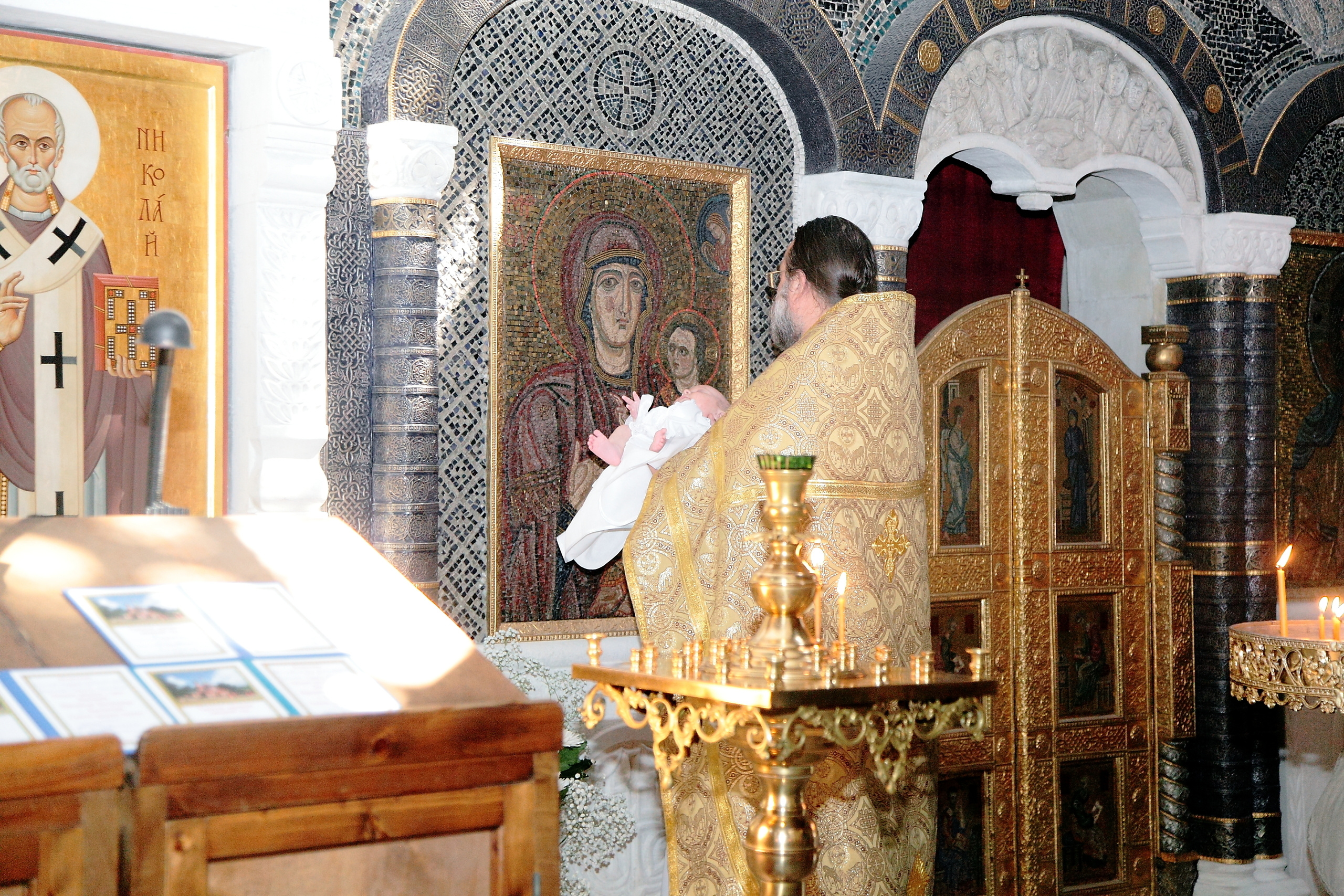 Съемка крещения. Фотограф и видеограф на любое Ваше мероприятие