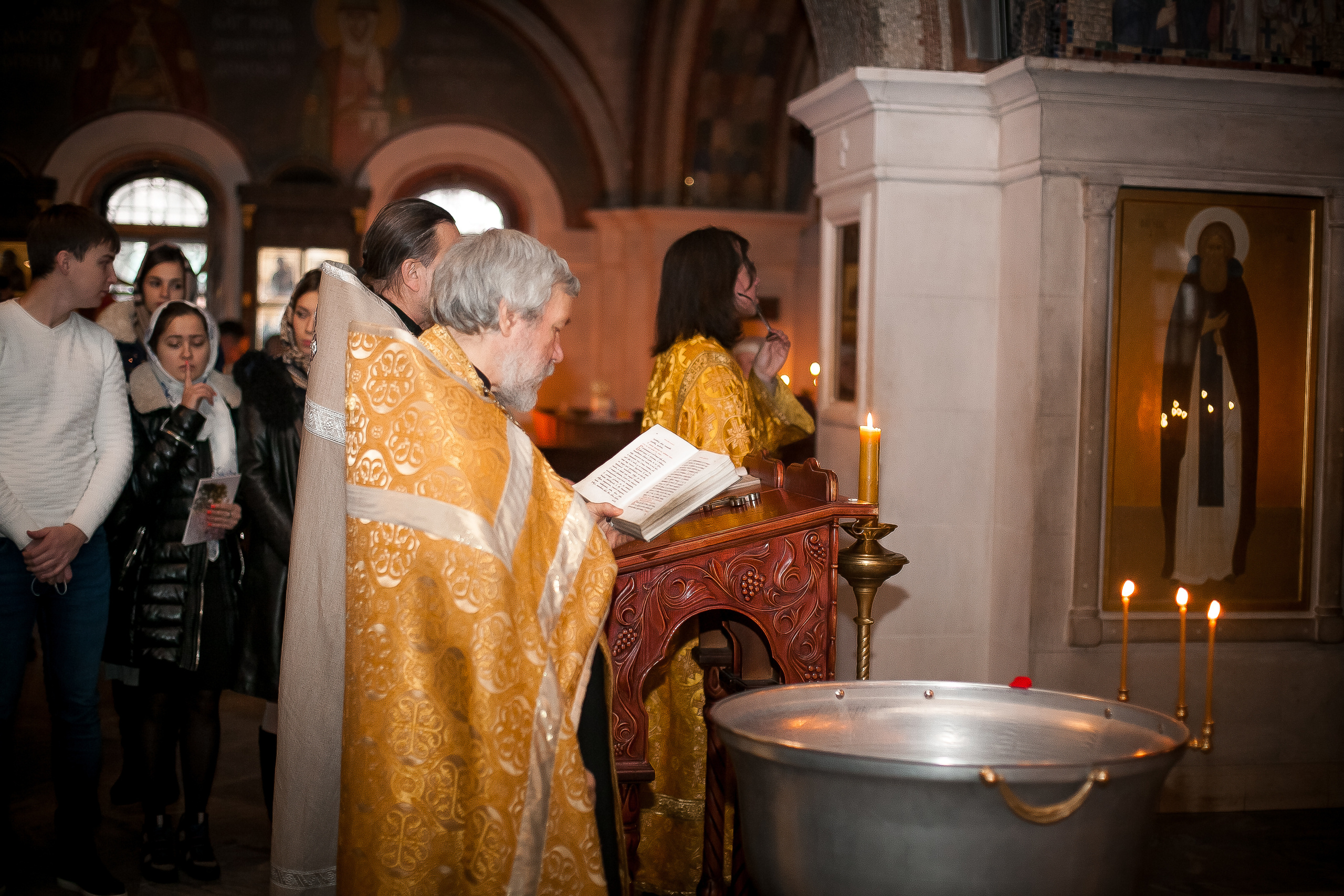 Съемка крещения. Фотограф и видеограф на любое Ваше мероприятие