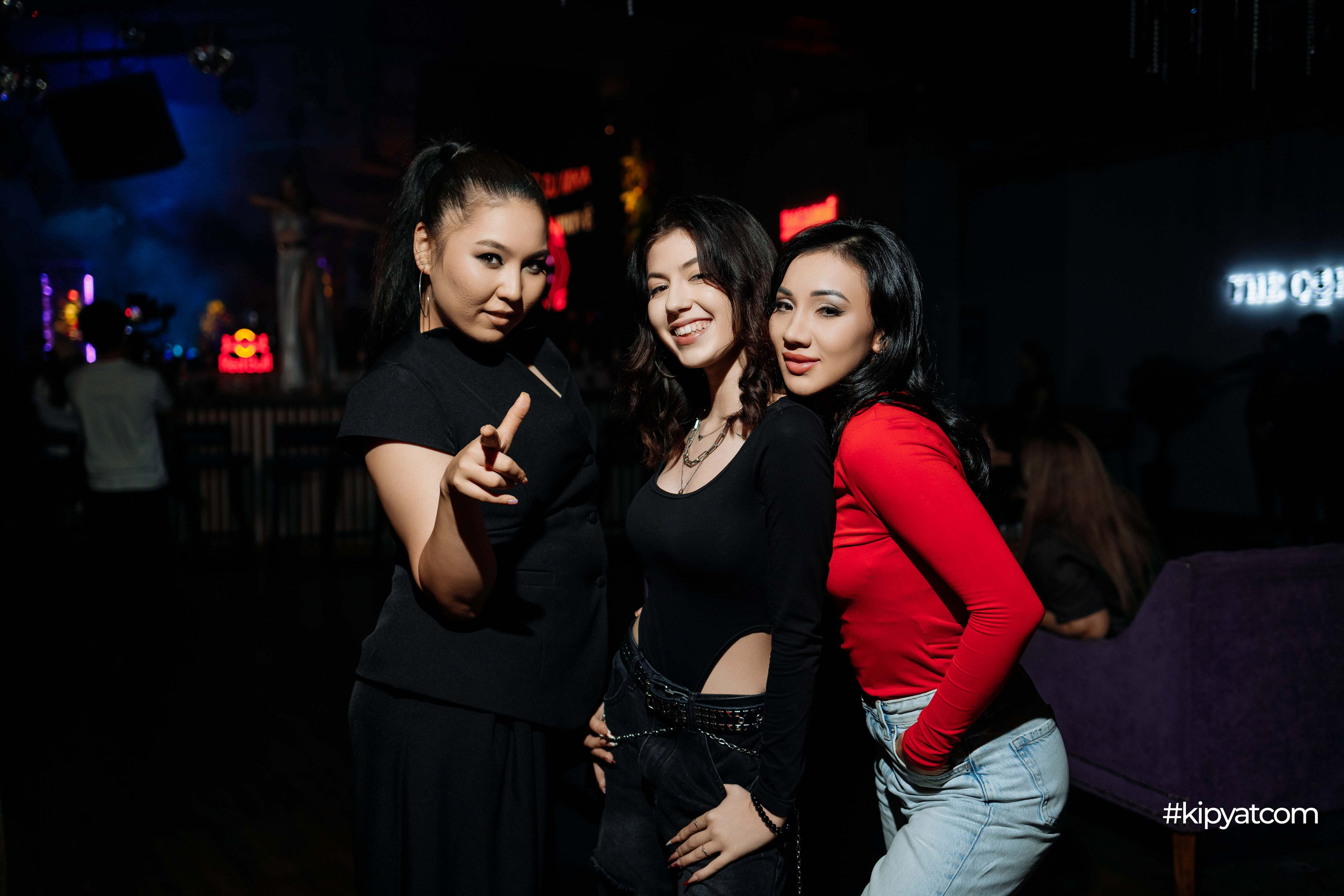 The Queen Prive. Кипятком Шымкент