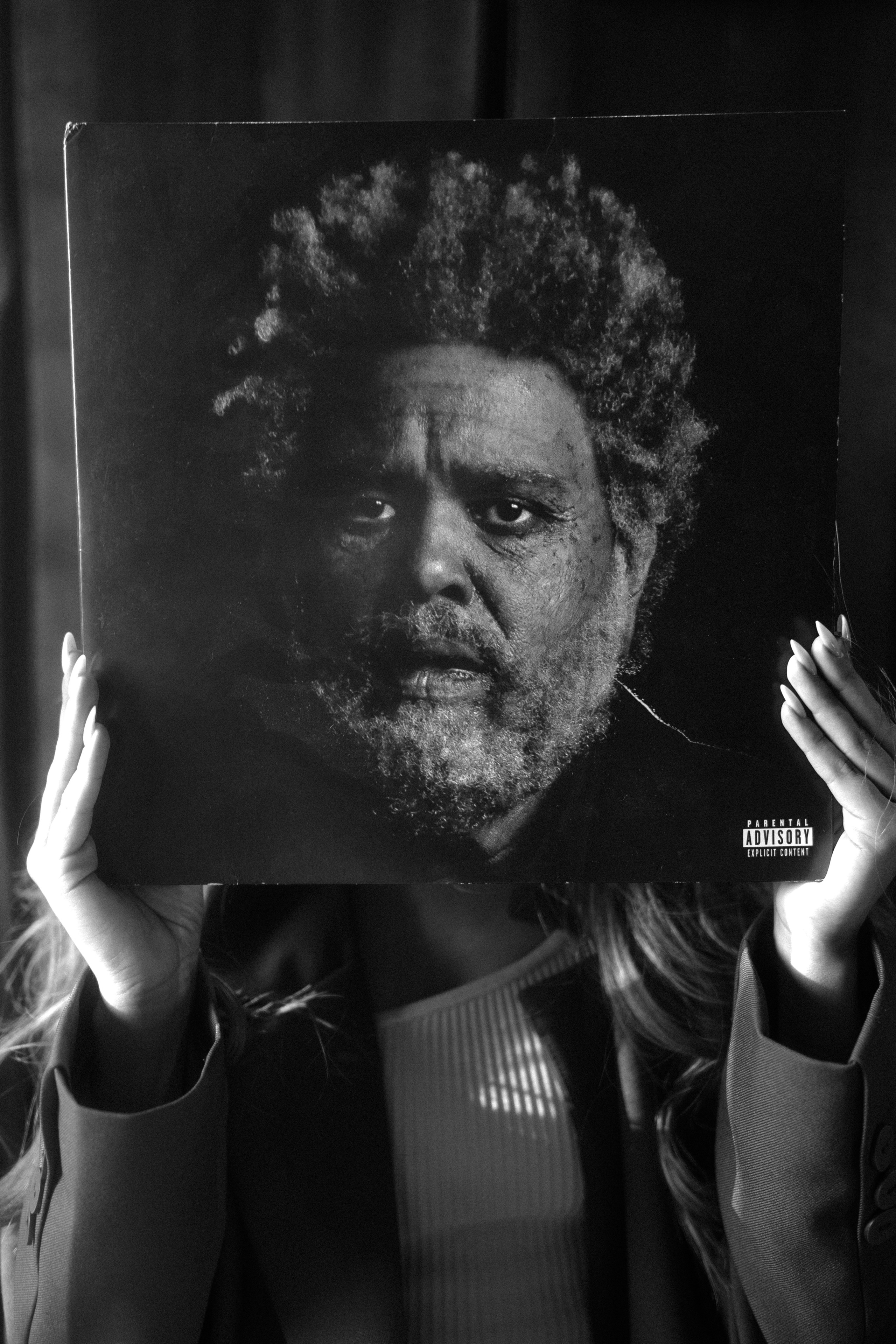 Уличная фотосессия с Аделиной на территории ЖК Савин Хаус в Казани