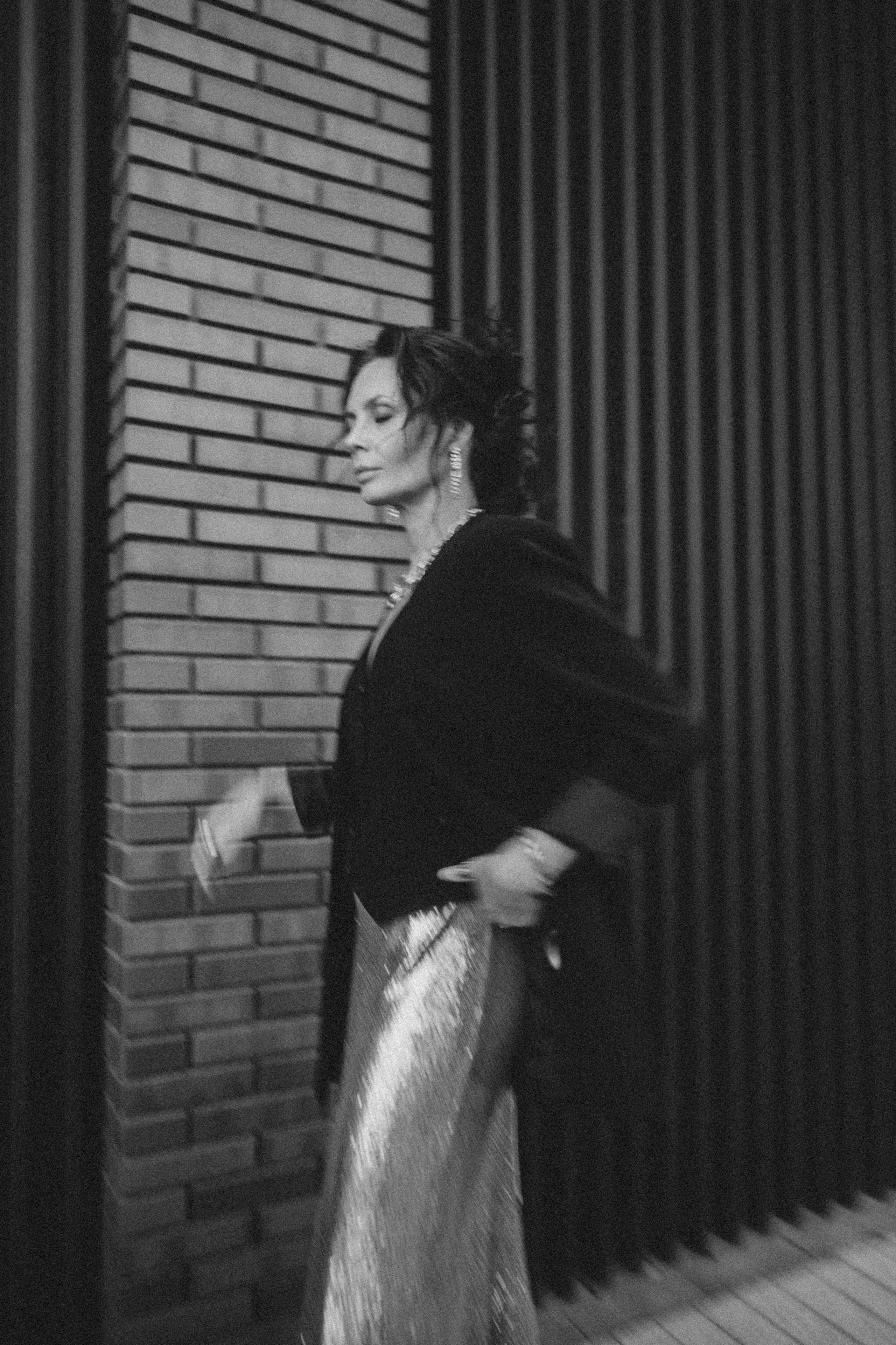 Уличная фотосессия с Настей Фаттаховой на территории ЖК ЗИЛ АРТ в Москве