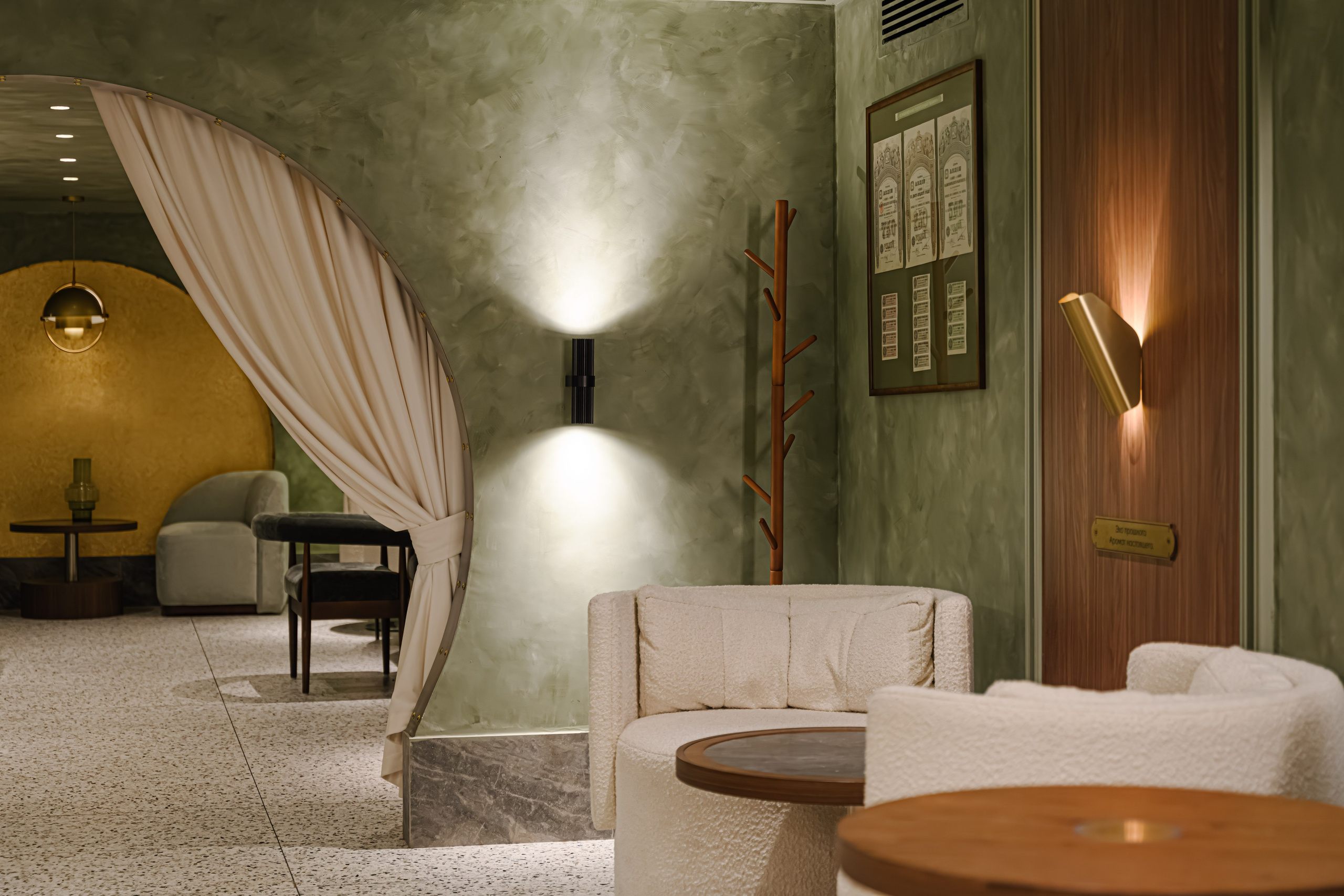 Фотосъемка освещения Maytoni в кафе Север. Интерьерный и репортажный фотограф в Санкт-Петербурге