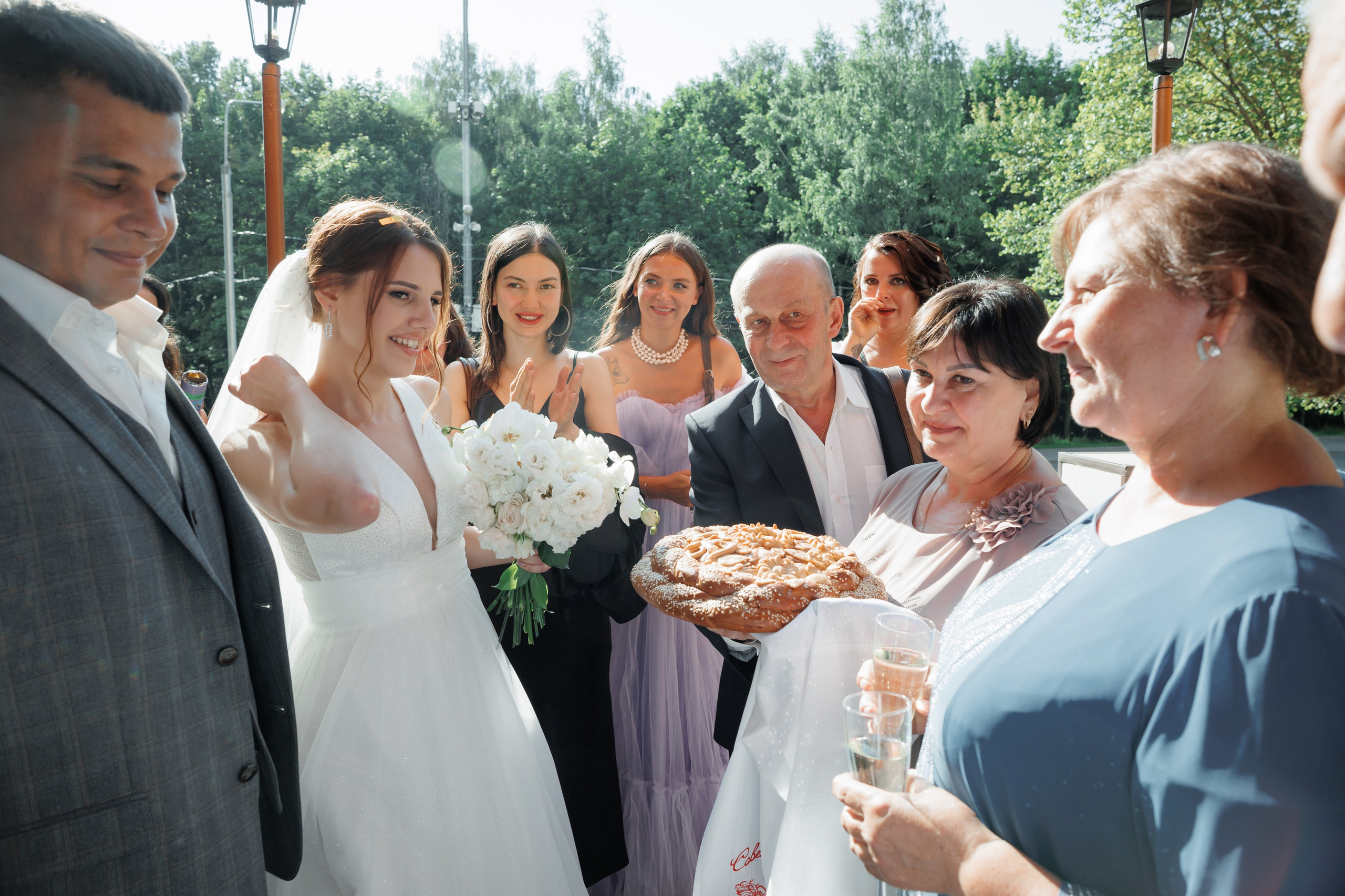 ЗАГС Бутово и Остафьево. Свадебный и репортажный фотограф (Москва, Королев и другие)