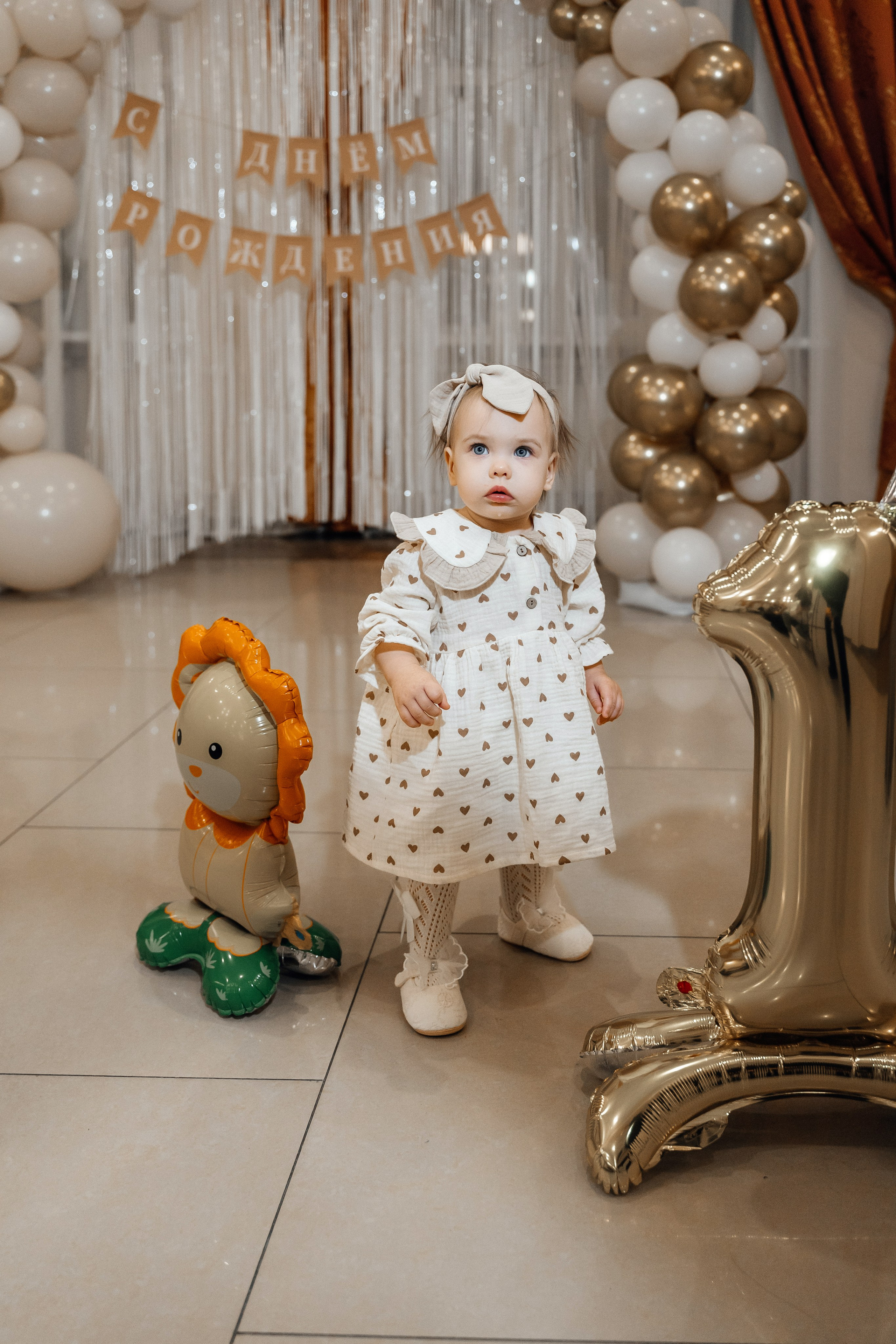 Александра и Виктория 1 годик. Семейный фотограф в Белгороде Амелина Алина