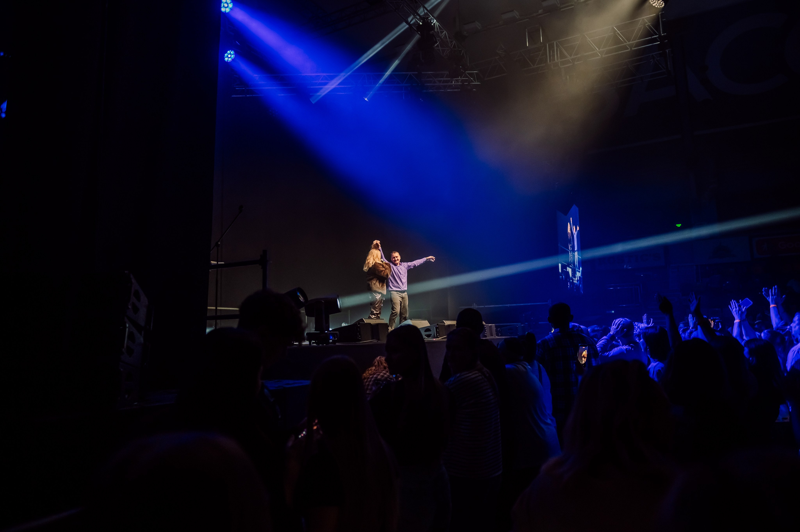 Дискач 90-х в Кемерово, СРК Арена. Детский фотограф, семейный фотограф и репортажи в Кемерово
