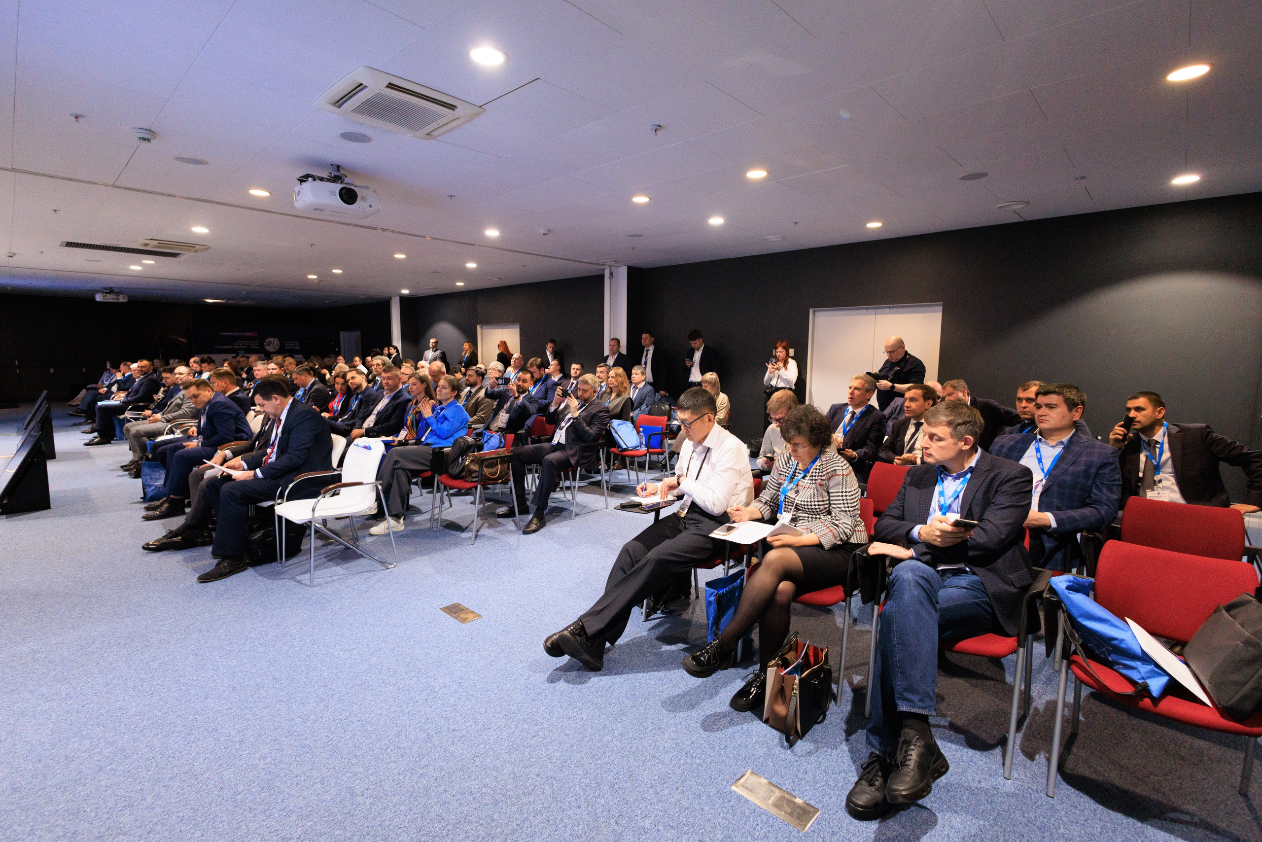 13 Газовый форум СПб. Фотограф Александр Заломаев