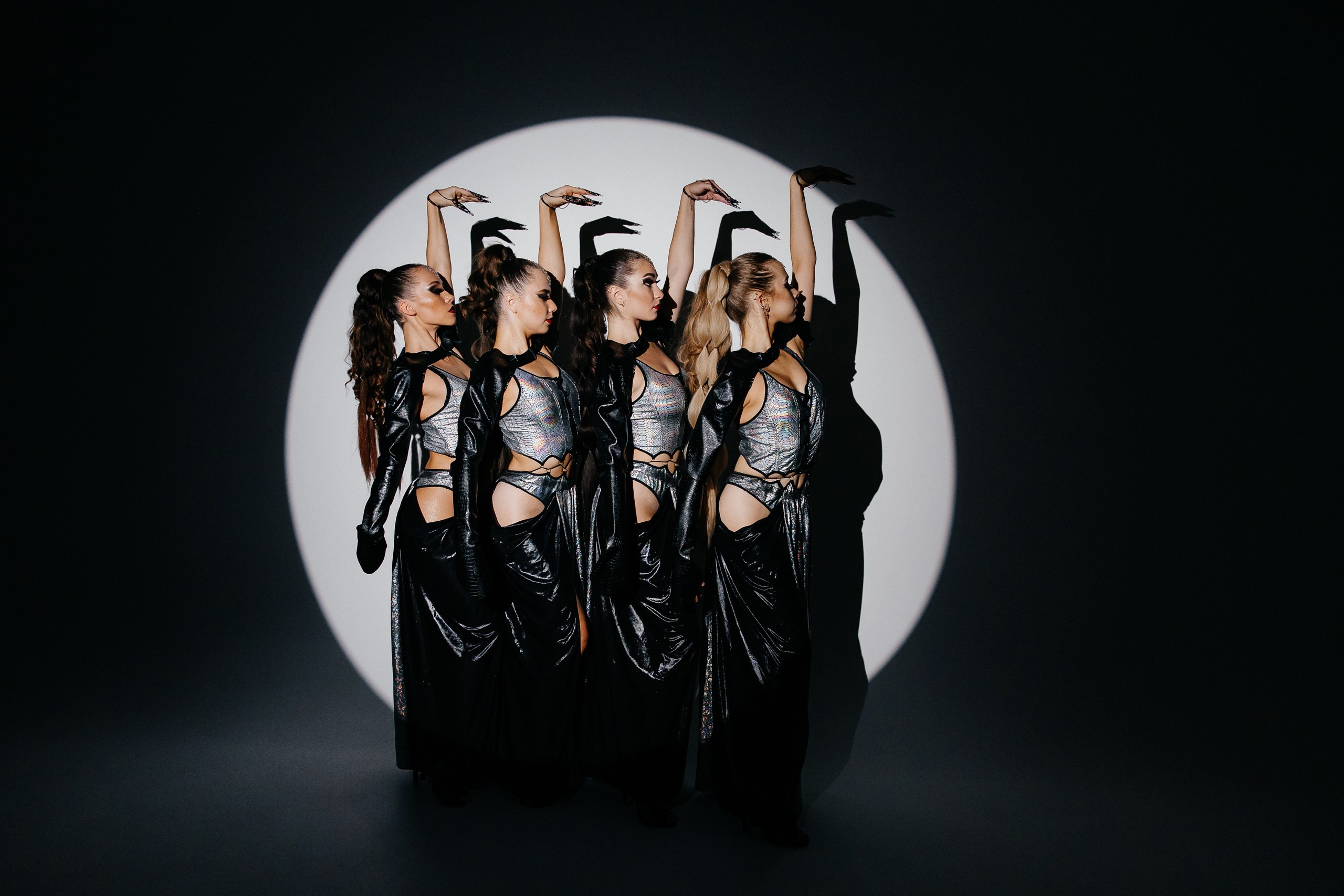 Debush Show. Главная