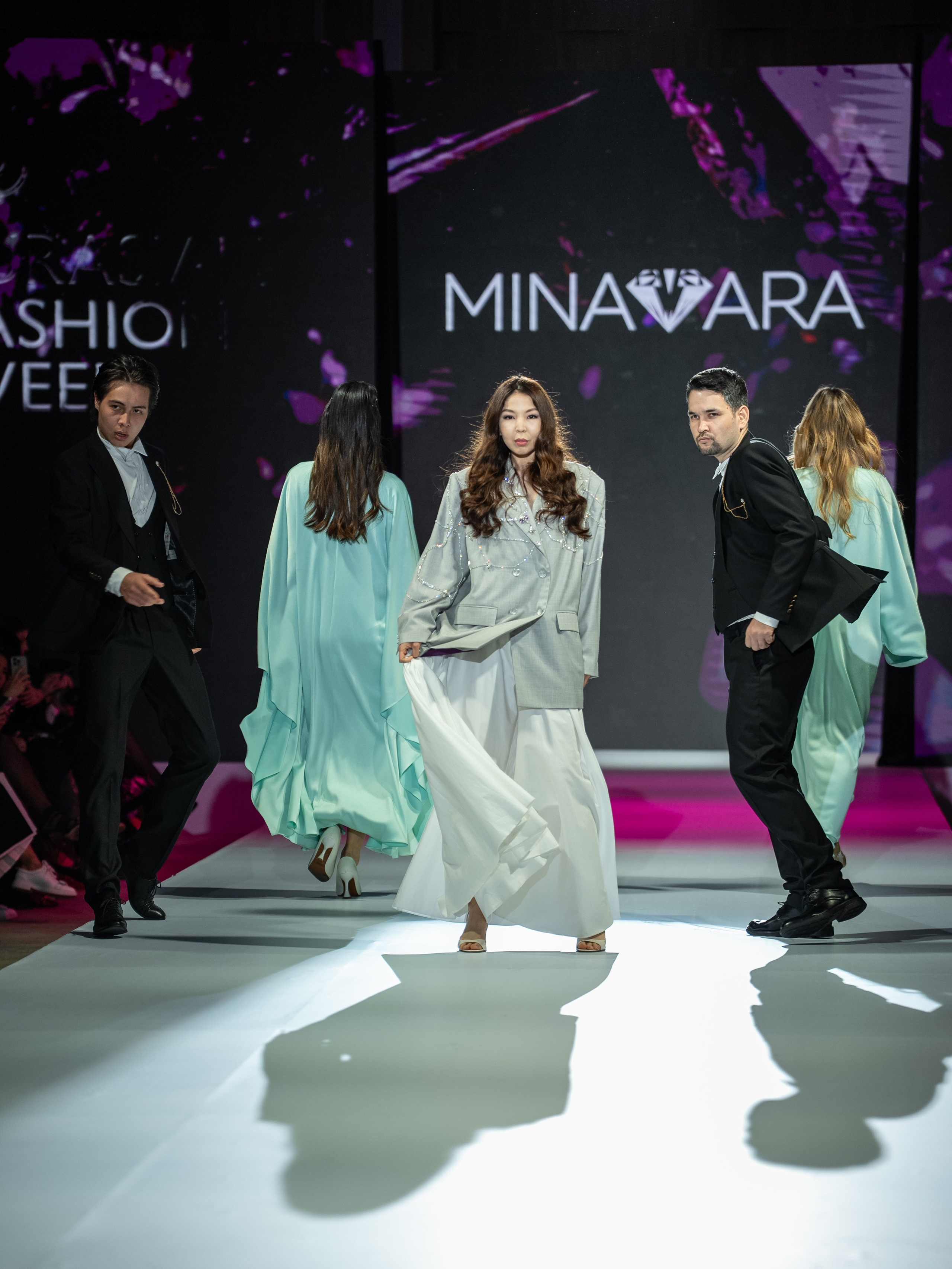 Eurasia Fashion Week Minavara. Сайт Алматинского НЮ АРТ, будуар и фэшн фотографа Дениса Карпенко