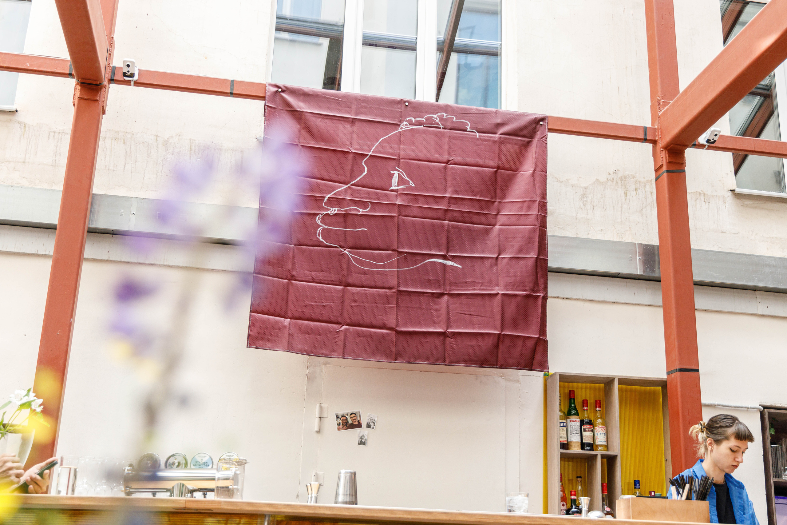 Кафе Cava на Восстания, 19. Фотограф Балаев Михаил