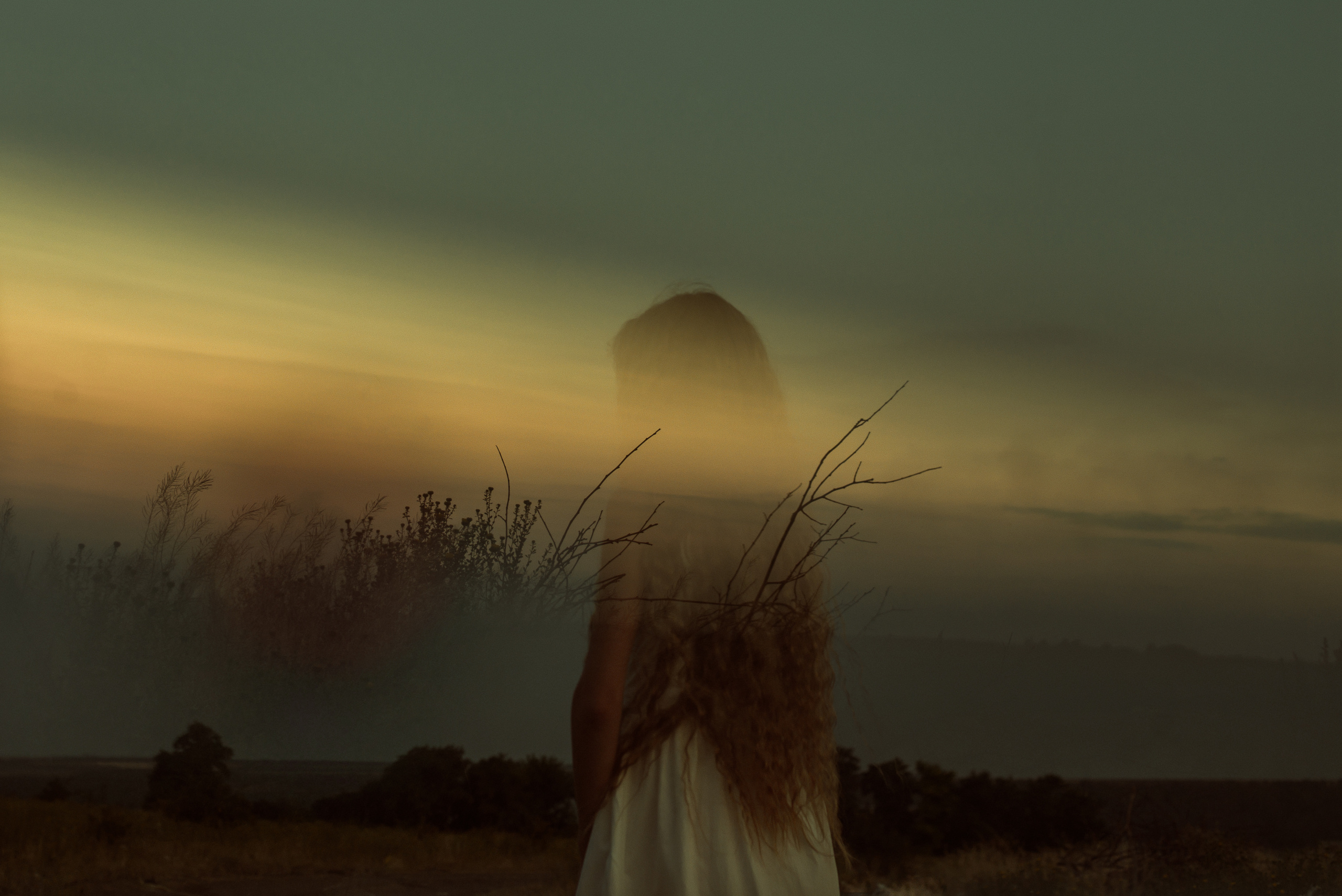 В лучах солнца. Фотограф Шудра Яна