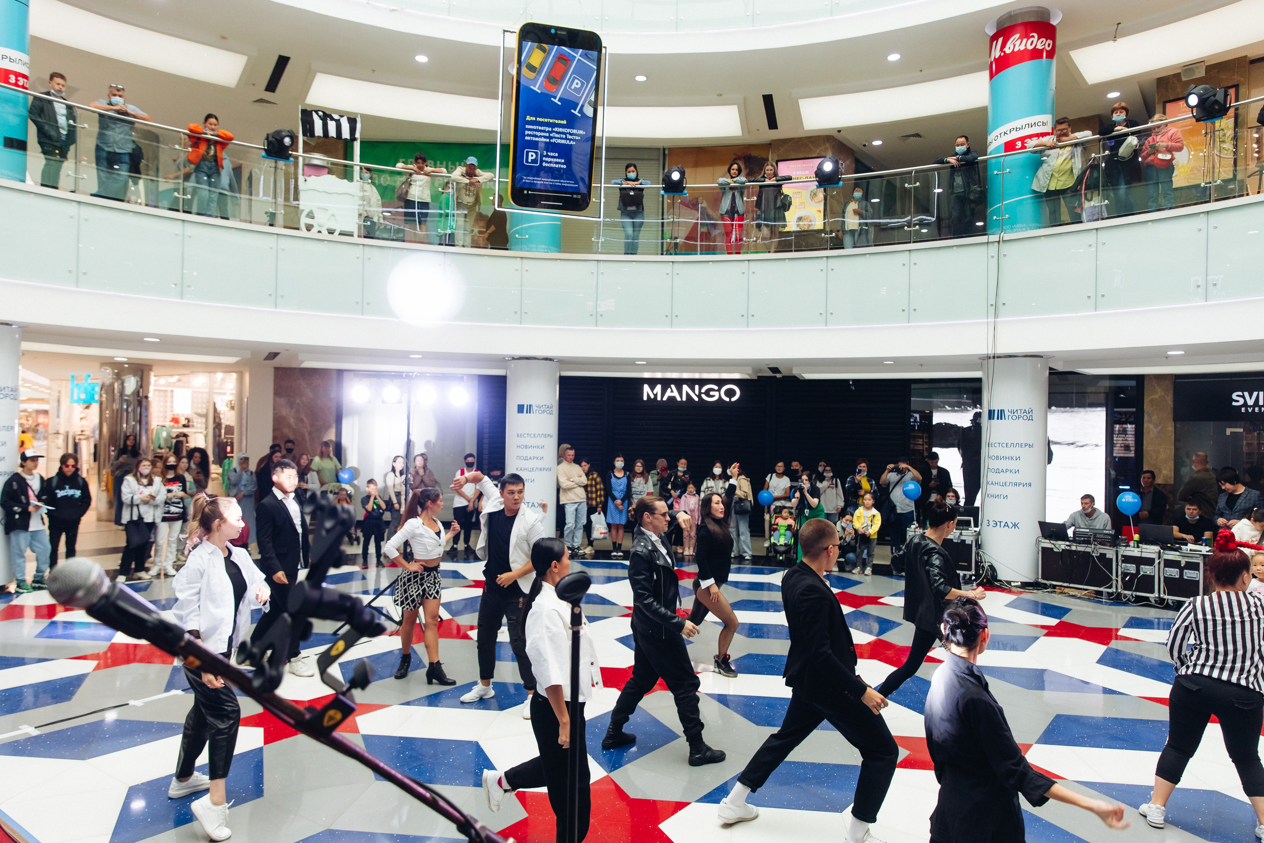 5 лет ТЦ Форум. Свадебный и семейный фотограф в Улан-Удэ