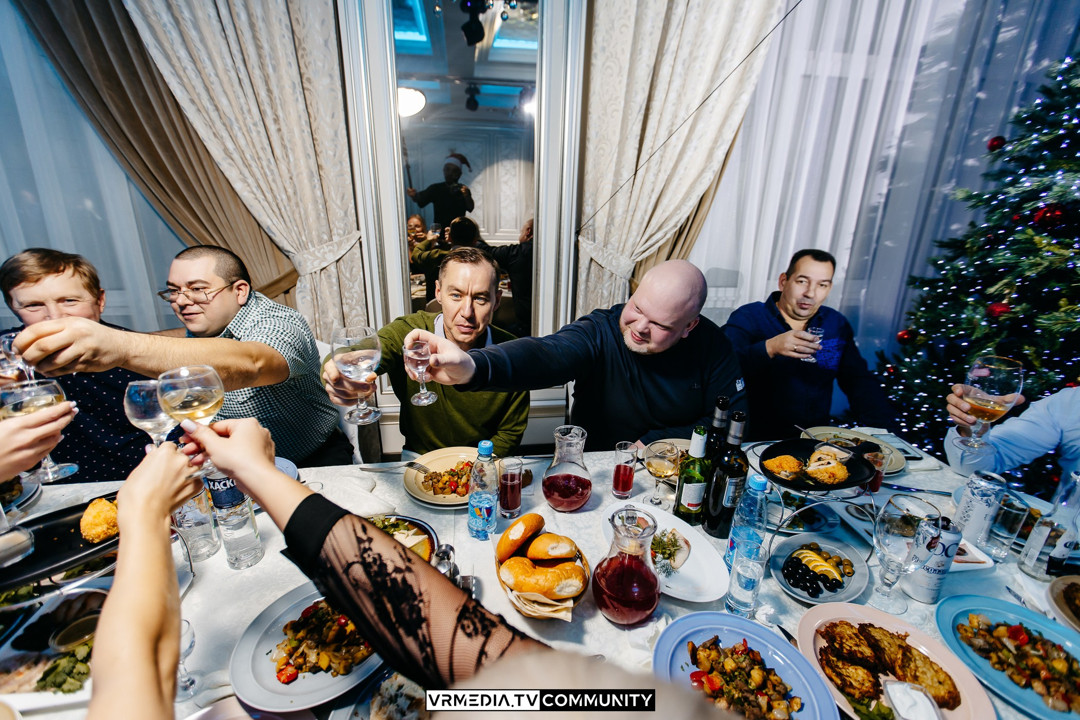 Мюзикл «12 Месяцев» в ресторане «Лазурный берег»