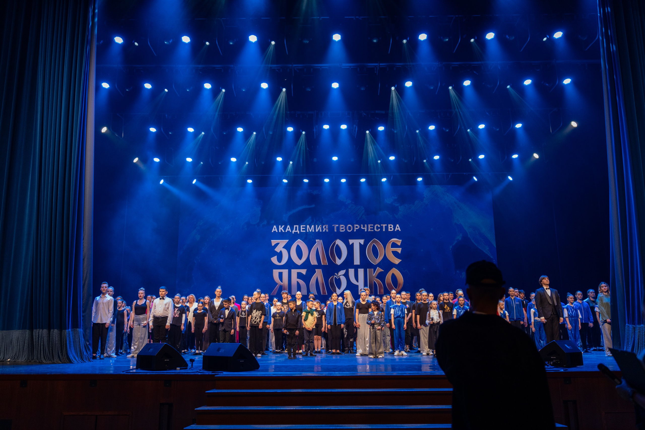 16 мая, г. Москва, Кремль, Закулисье. Золотое яблочко