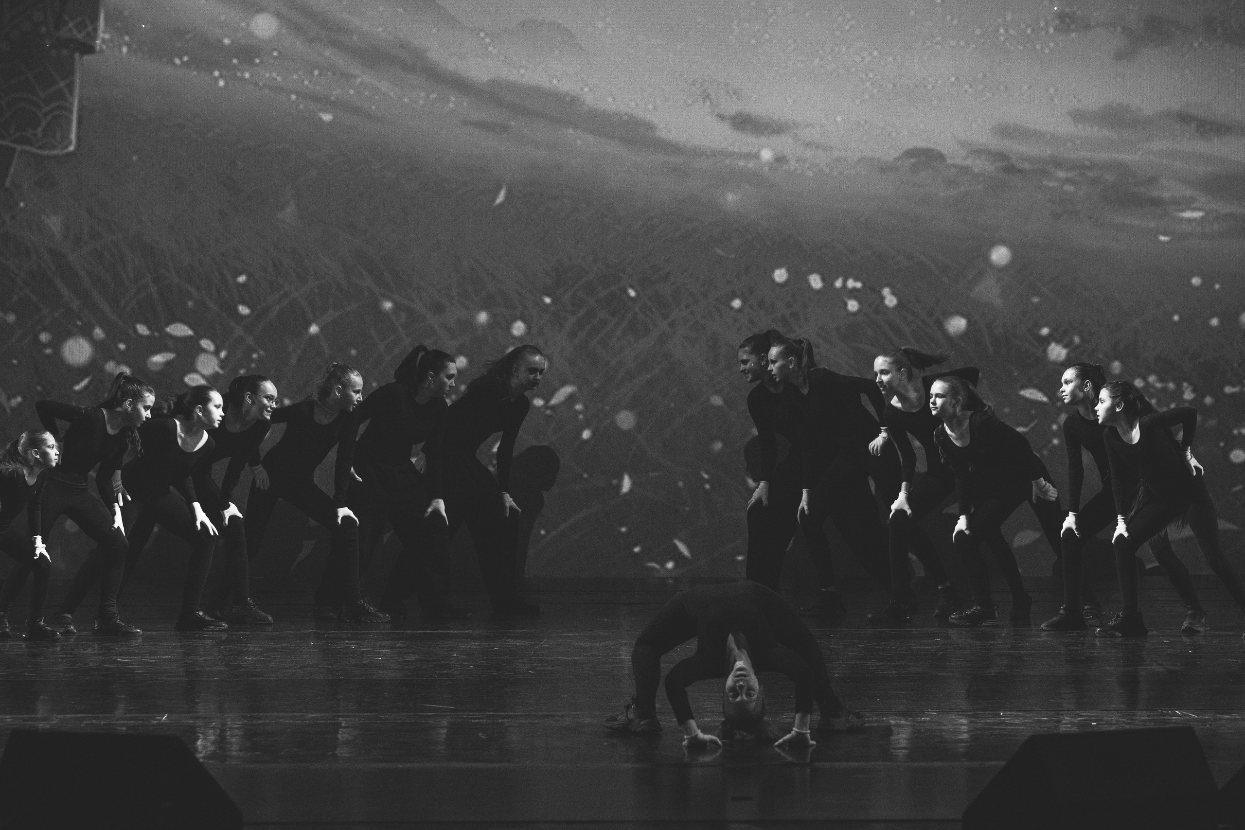 23 апреля, часть 1, БКЗ Октябрьский, г. Санкт-Петербург. Золотое яблочко