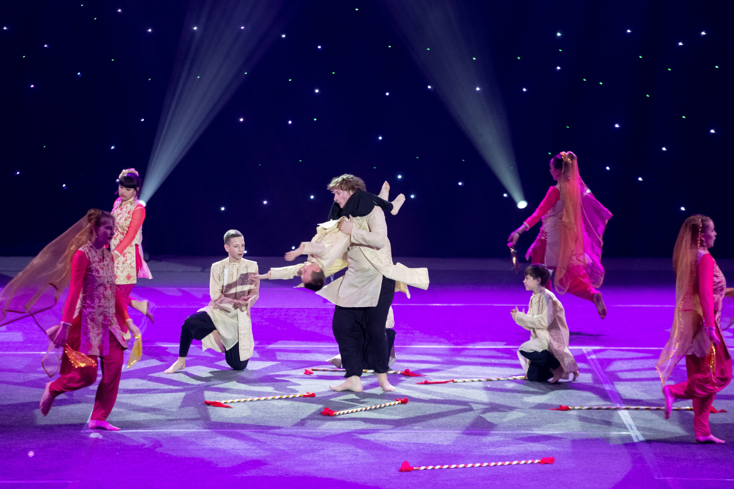 6 мая, концерт 10 лет, Сибур Арена, г. Санкт-Петербург. Золотое яблочко