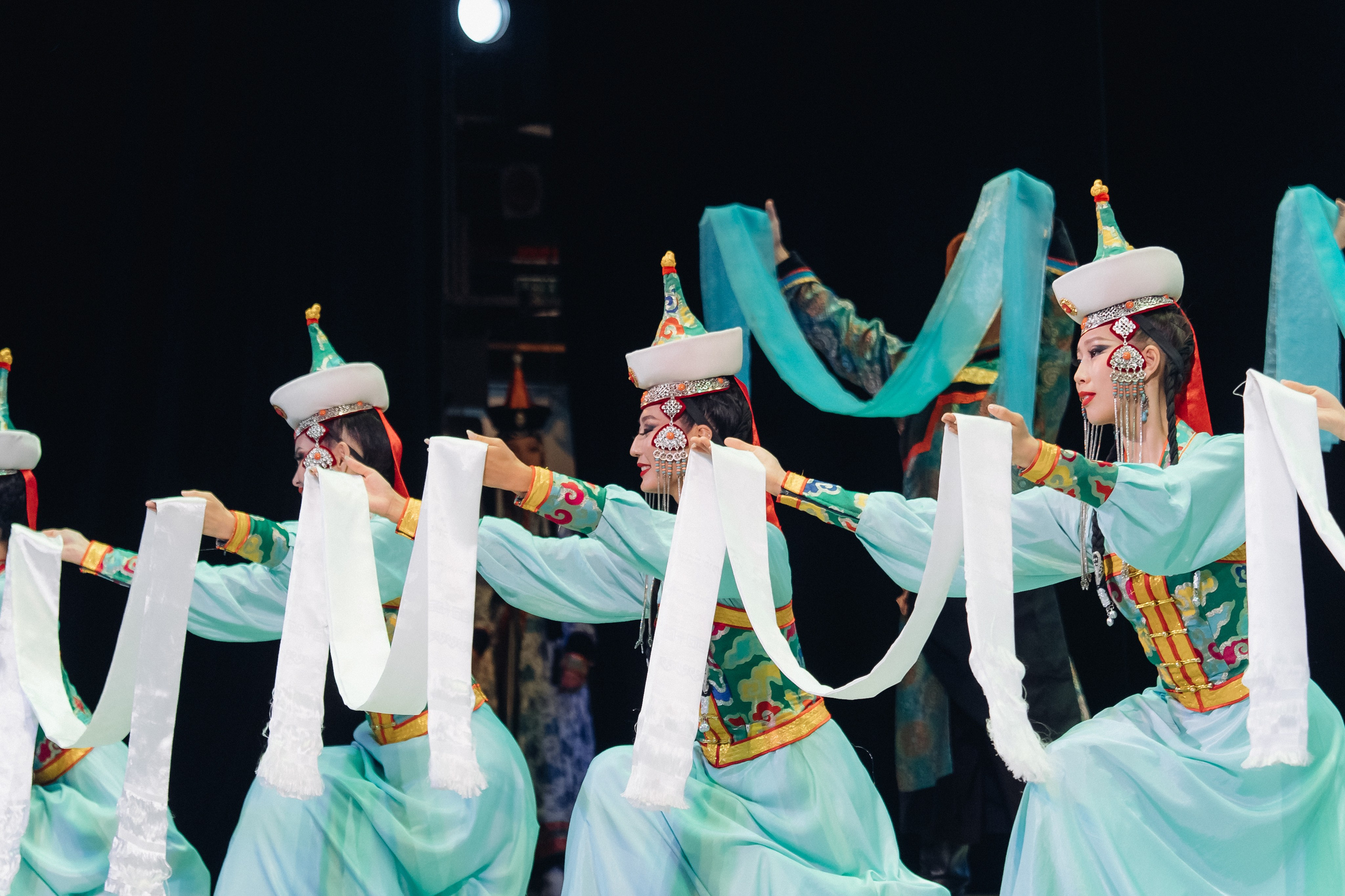 Лучший учитель родного языка и литературы 2025. Свадебный и семейный фотограф в Улан-Удэ