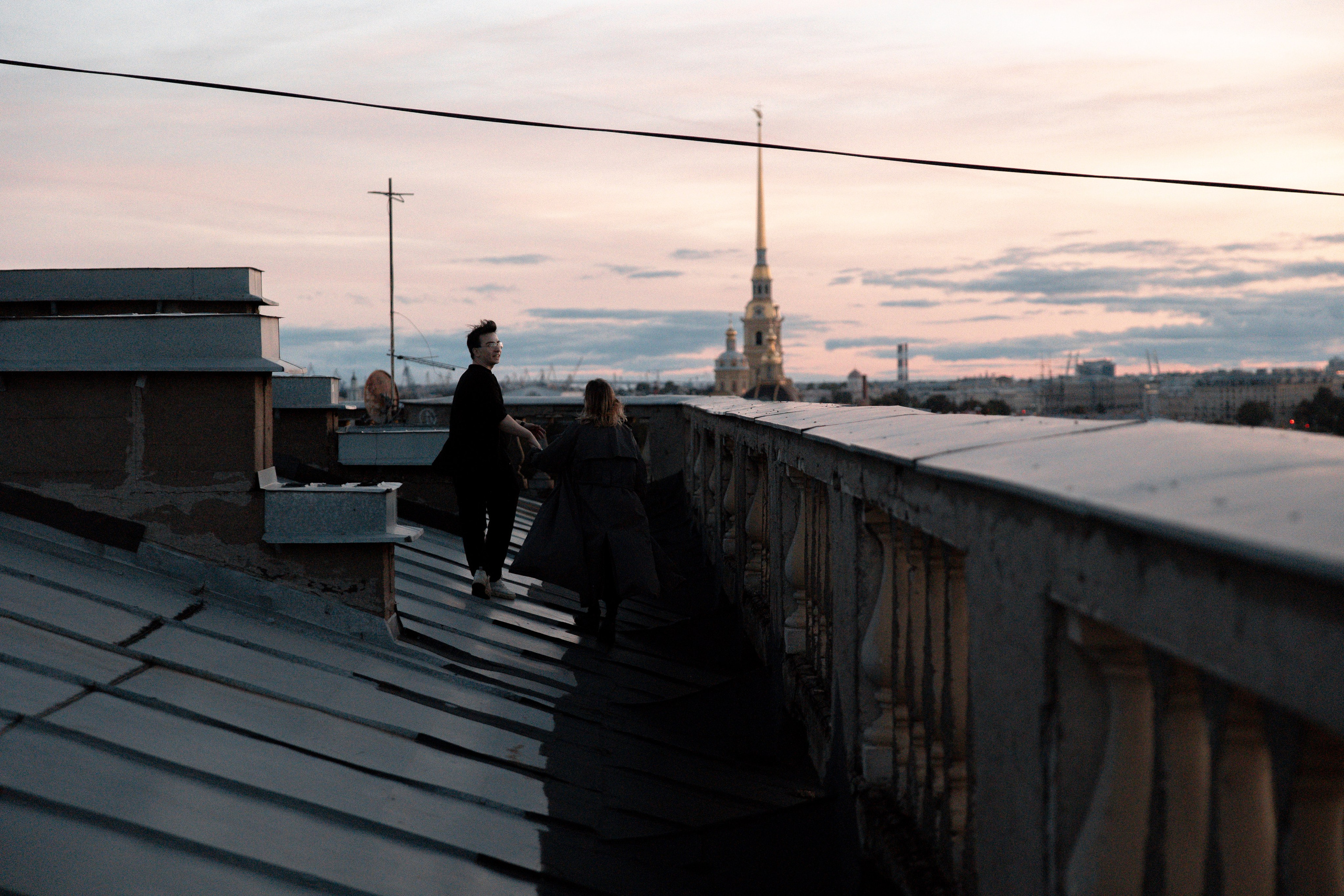 Над антеннами и проводами (Свадьба Ромы и Саши: Объект охраняется). Wed Photographers 📷 Saint Petersburg