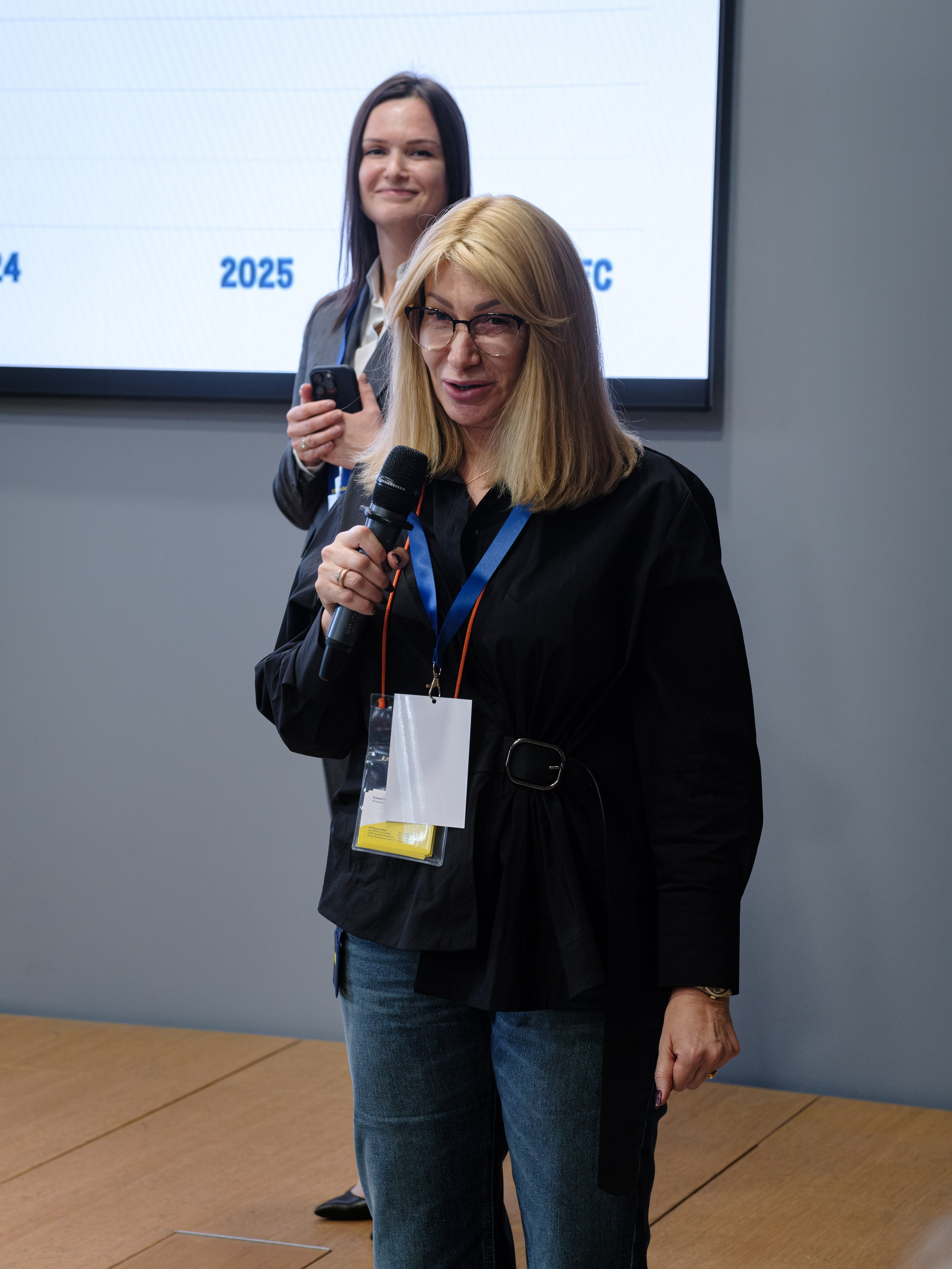 METRO. Репортажный и портретный фотограф в Москве Илья Спиридонов