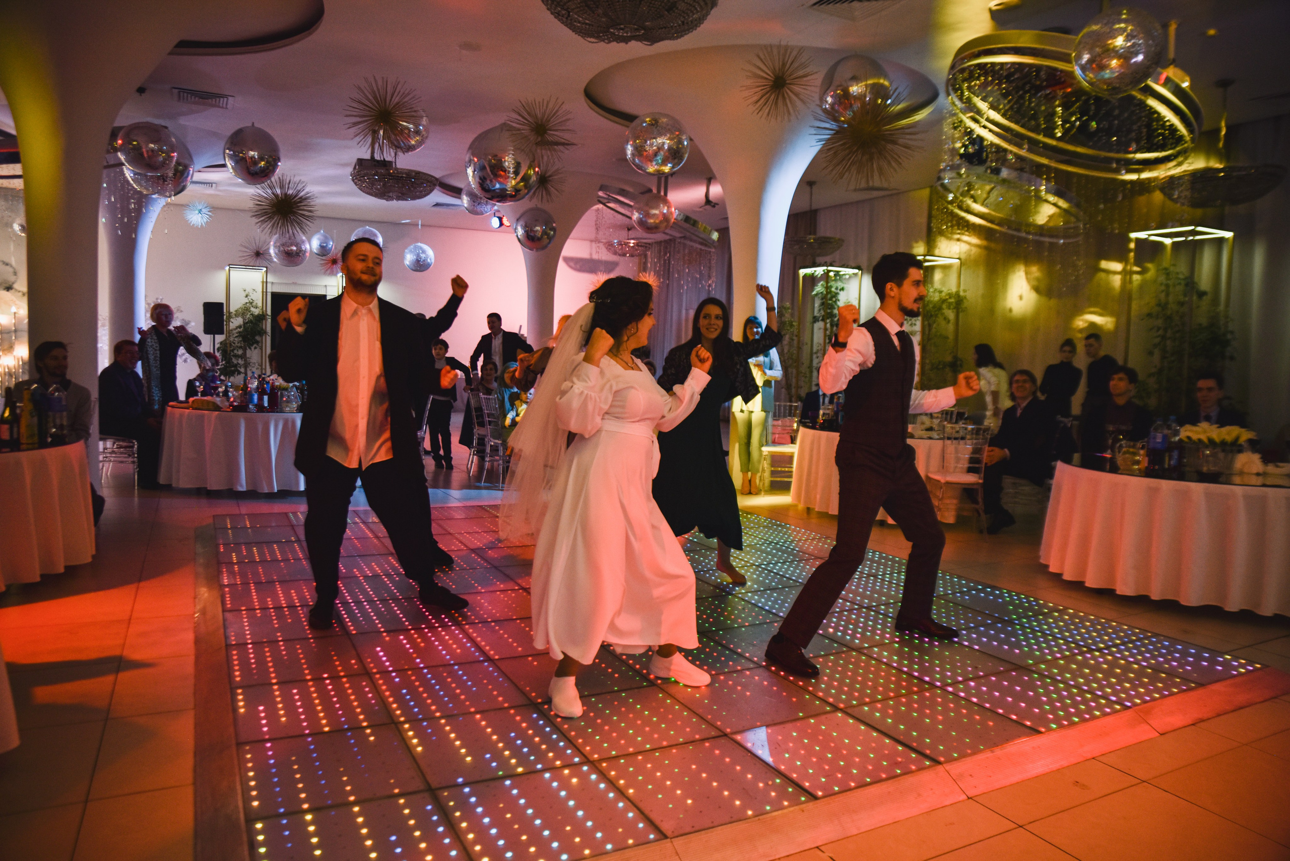 Василиса и Артём. Фотограф Таина Комбарова