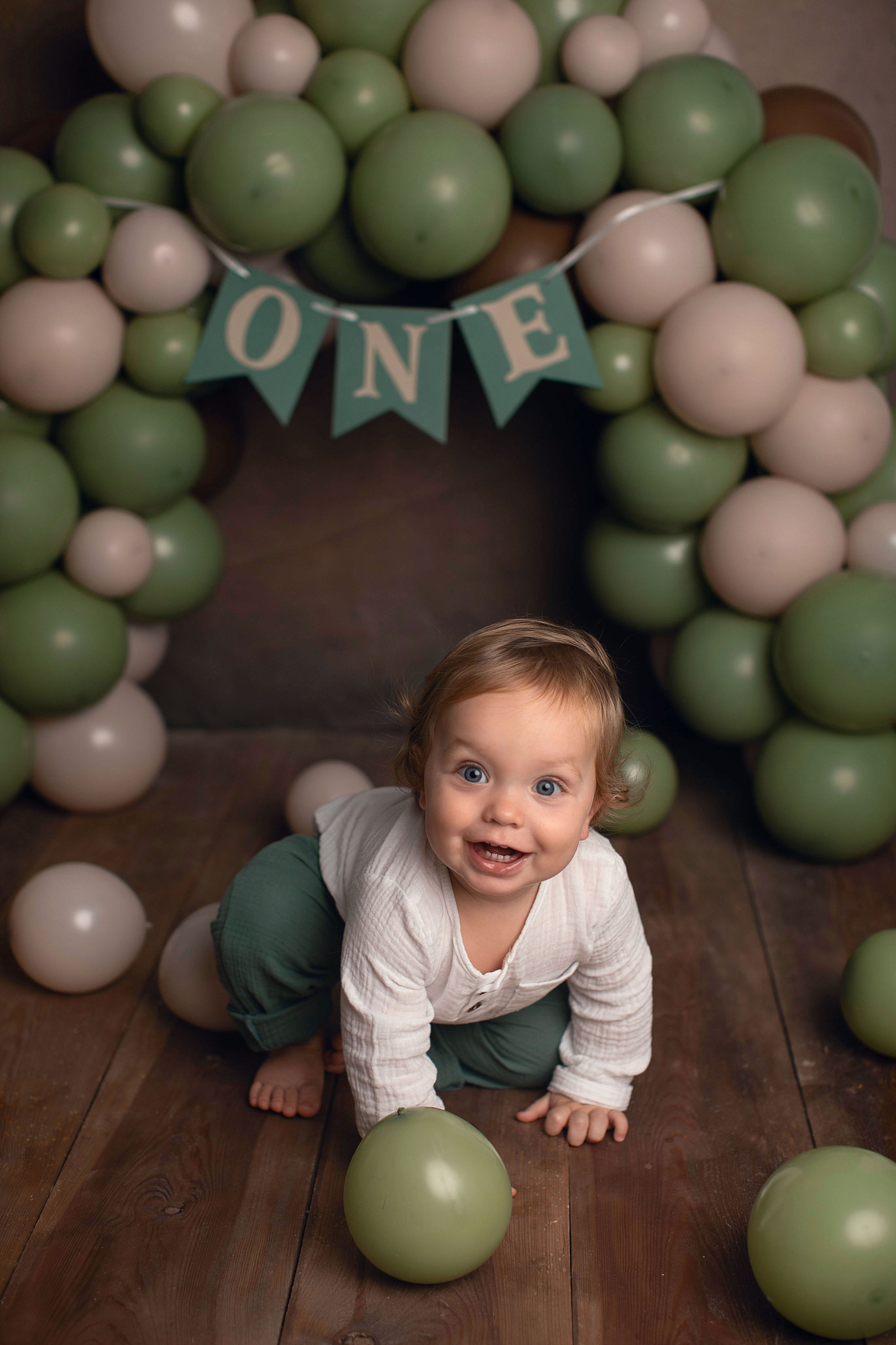 Съемка Первый тортик. Фотограф новорожденных