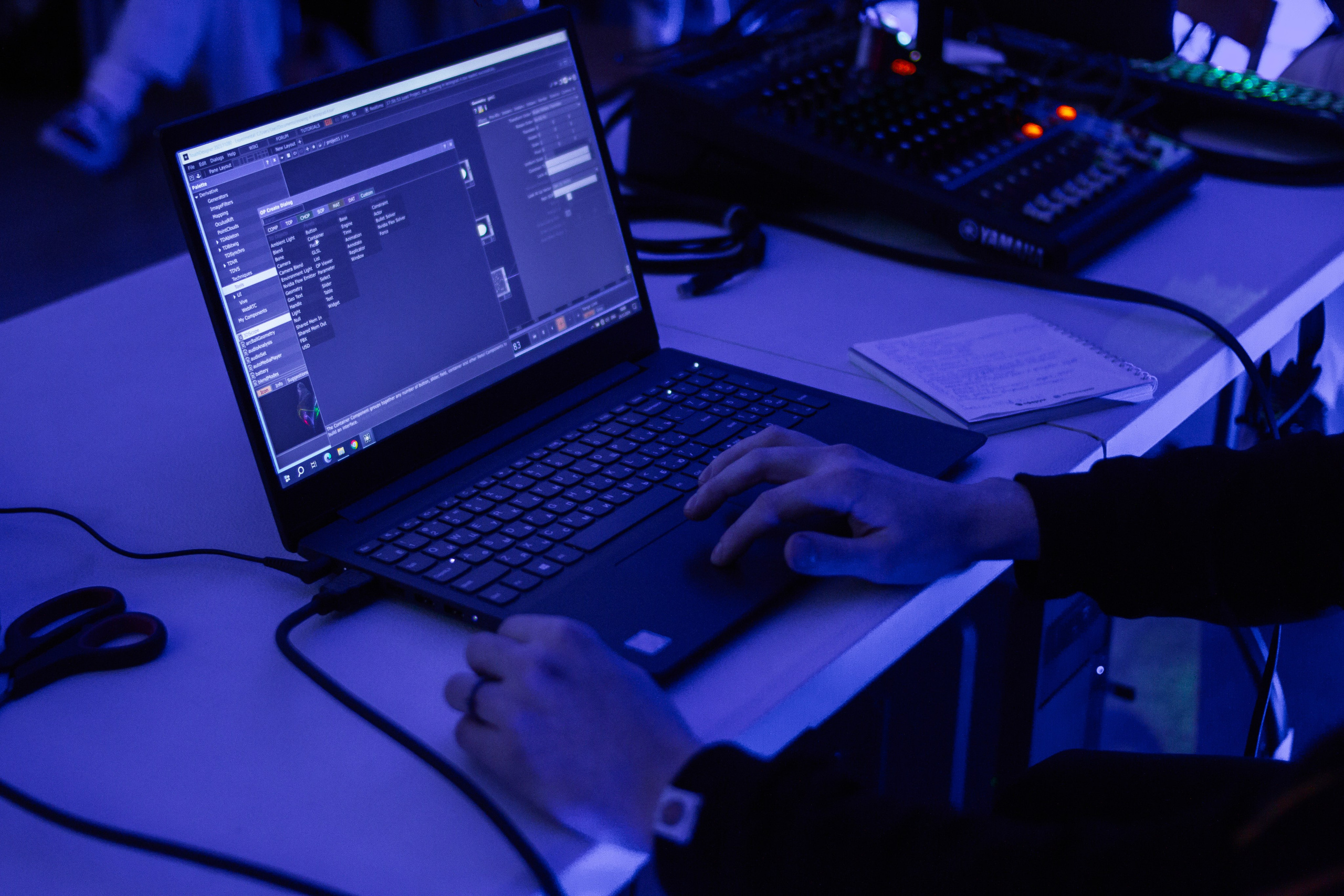 Профориентационный вечер профиля «Цифровое искусство» в Екатеринбургской академии современного искусства 2024