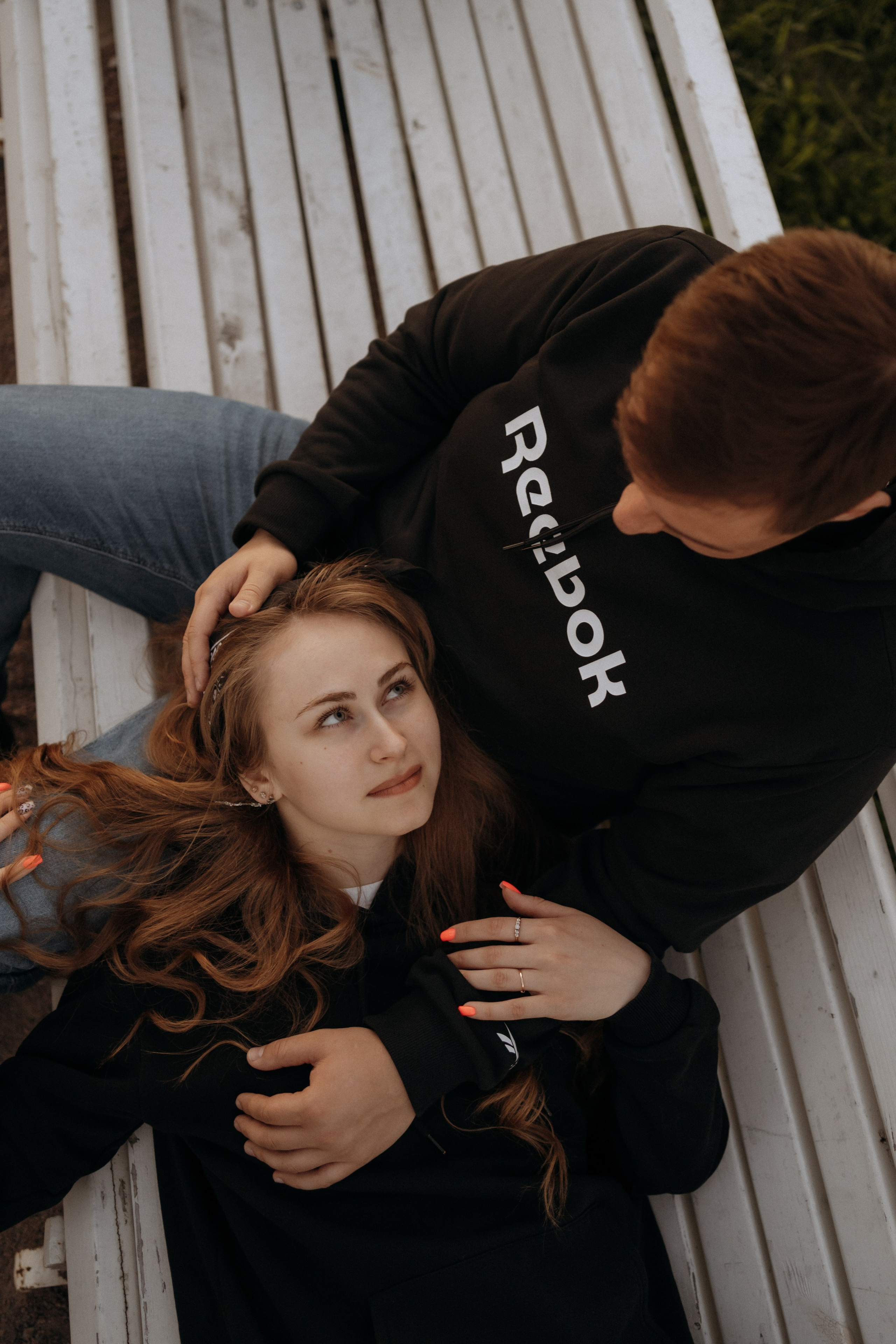 Парная уличная фотосессия в Архангельске. Портретный и свадебный фотограф в Архангельске Елизавета Стрекаловская