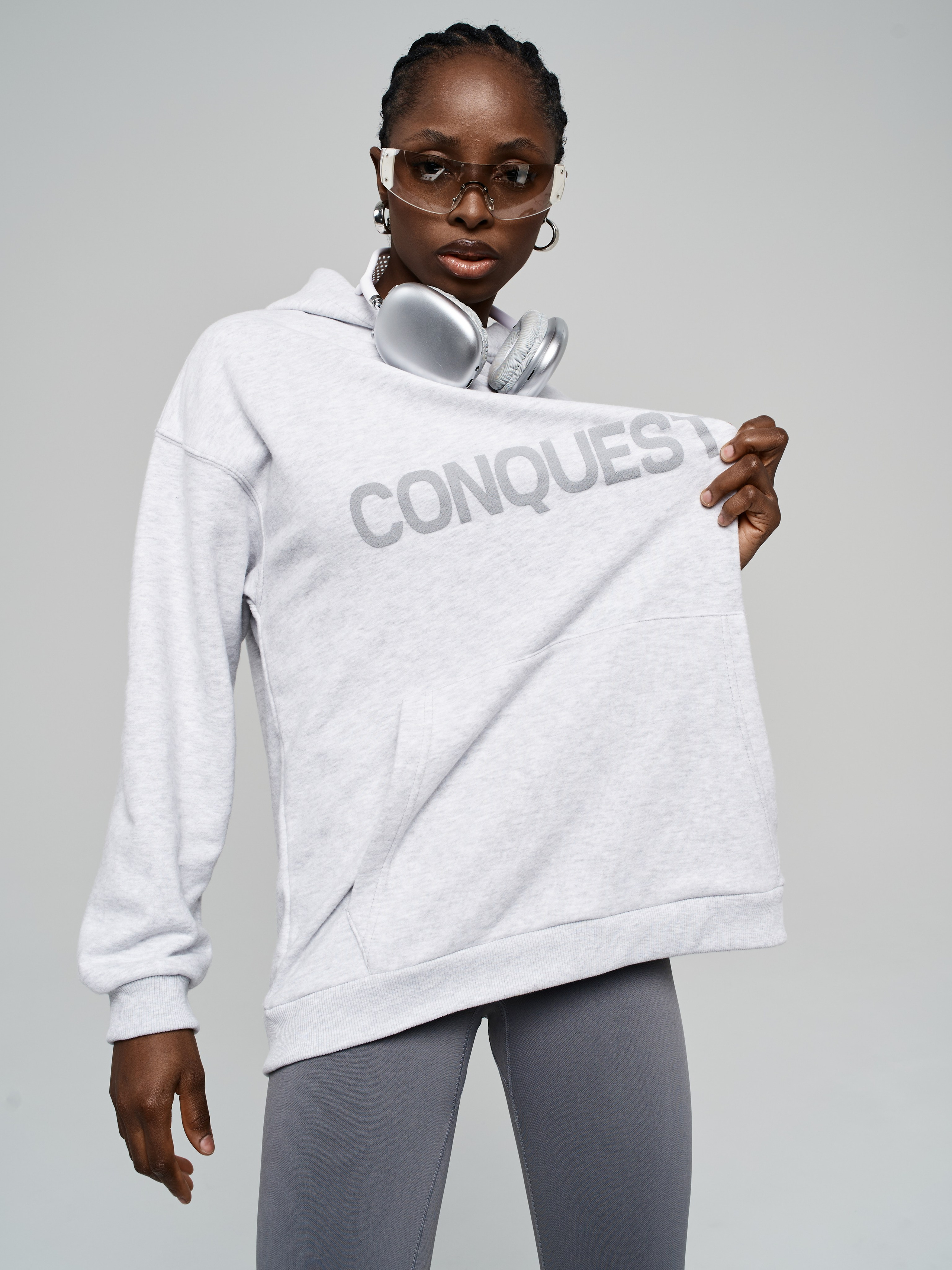 Топ и Кофта. Фотограф для маркетплейсов в Москве