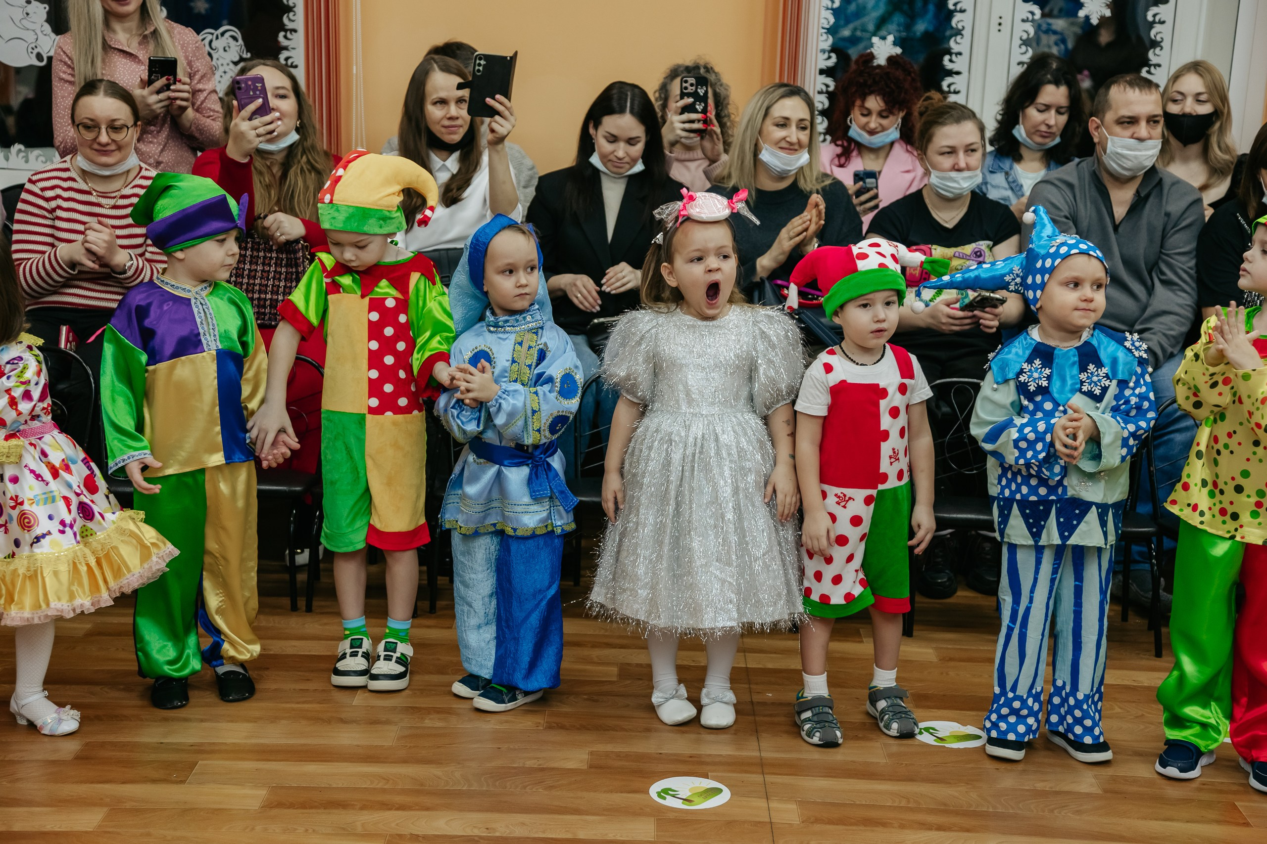 Репортаж в саду (утренник/день в саду). Фотограф на первый годик, семейный и детский фотограф в Новосибирске